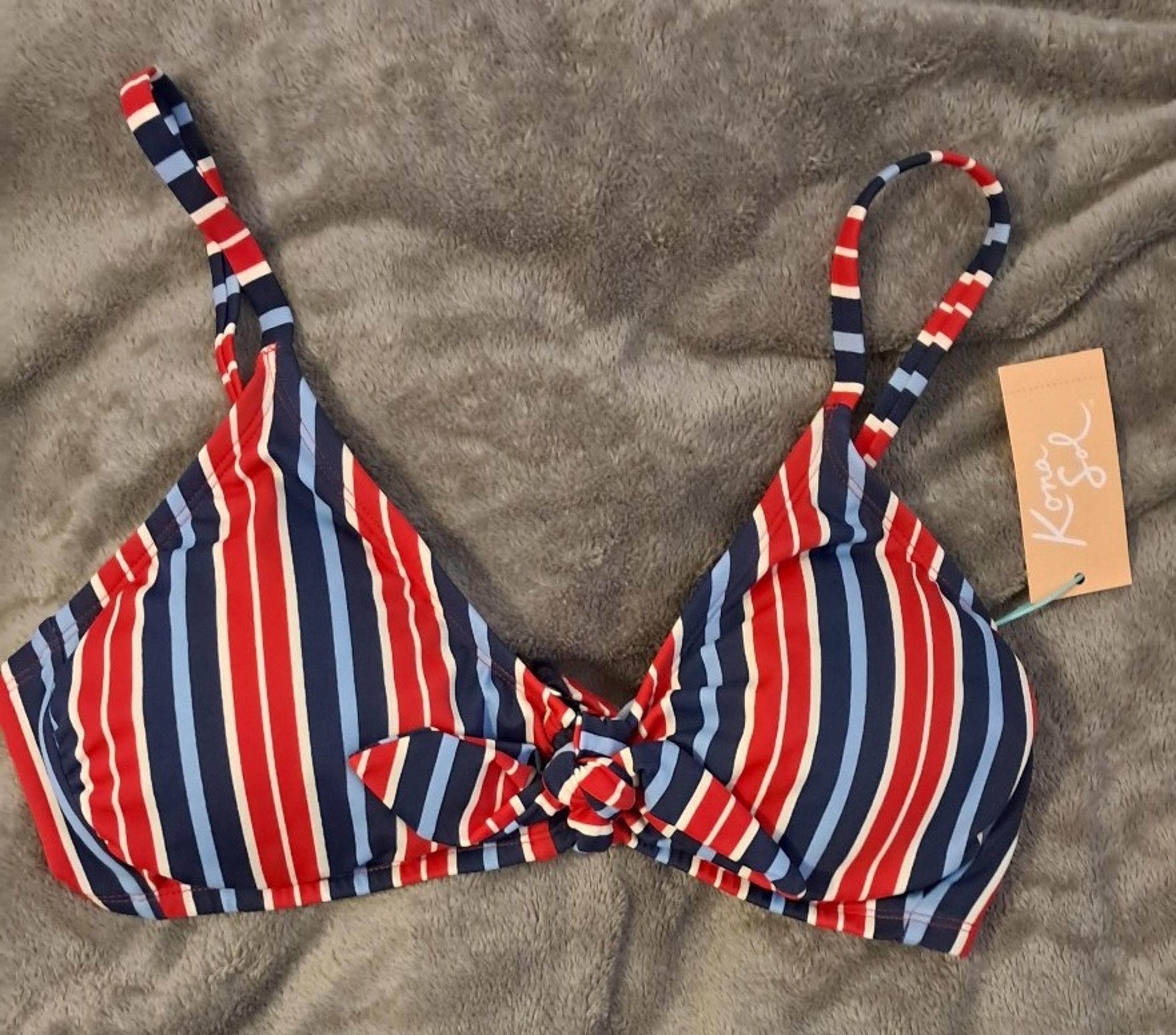 Kona Sol Women's Swimsuit Bathing Suit Bikini Top. Size: Medium 8-10.