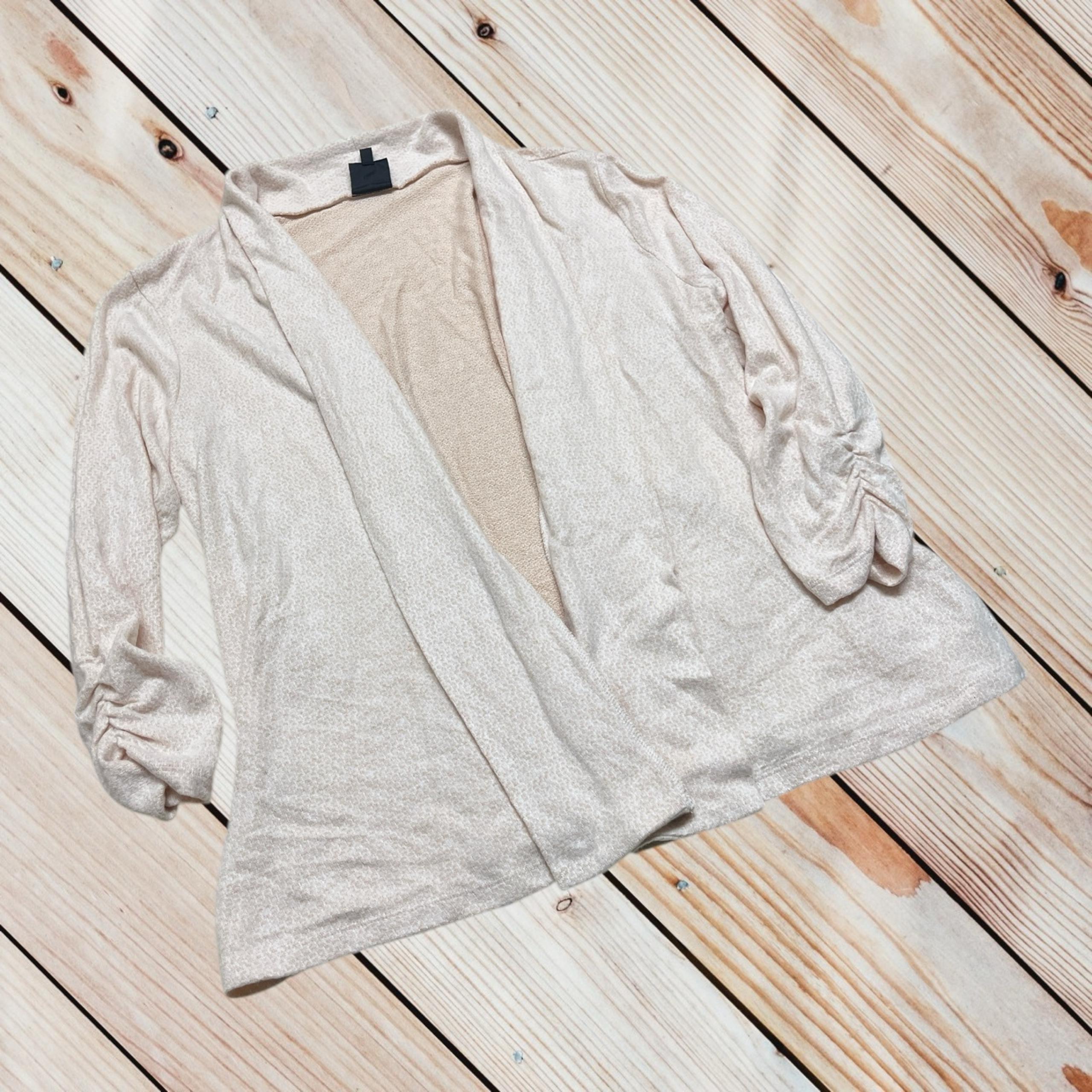 NWOT Bobeau 1X cream/peach open cinched 3/4 sleeve cardigan