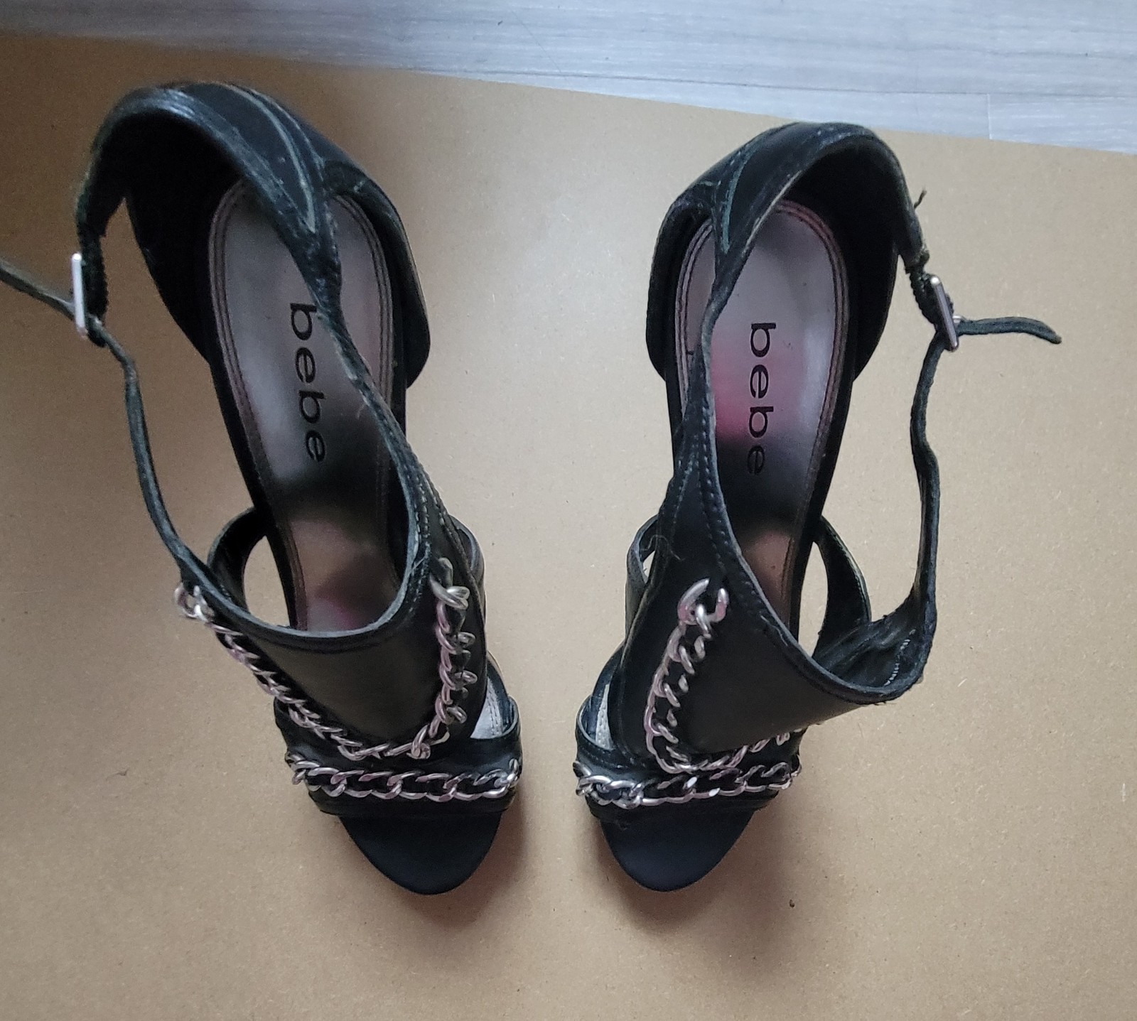 Bebe platform Stilettos chain accents 7