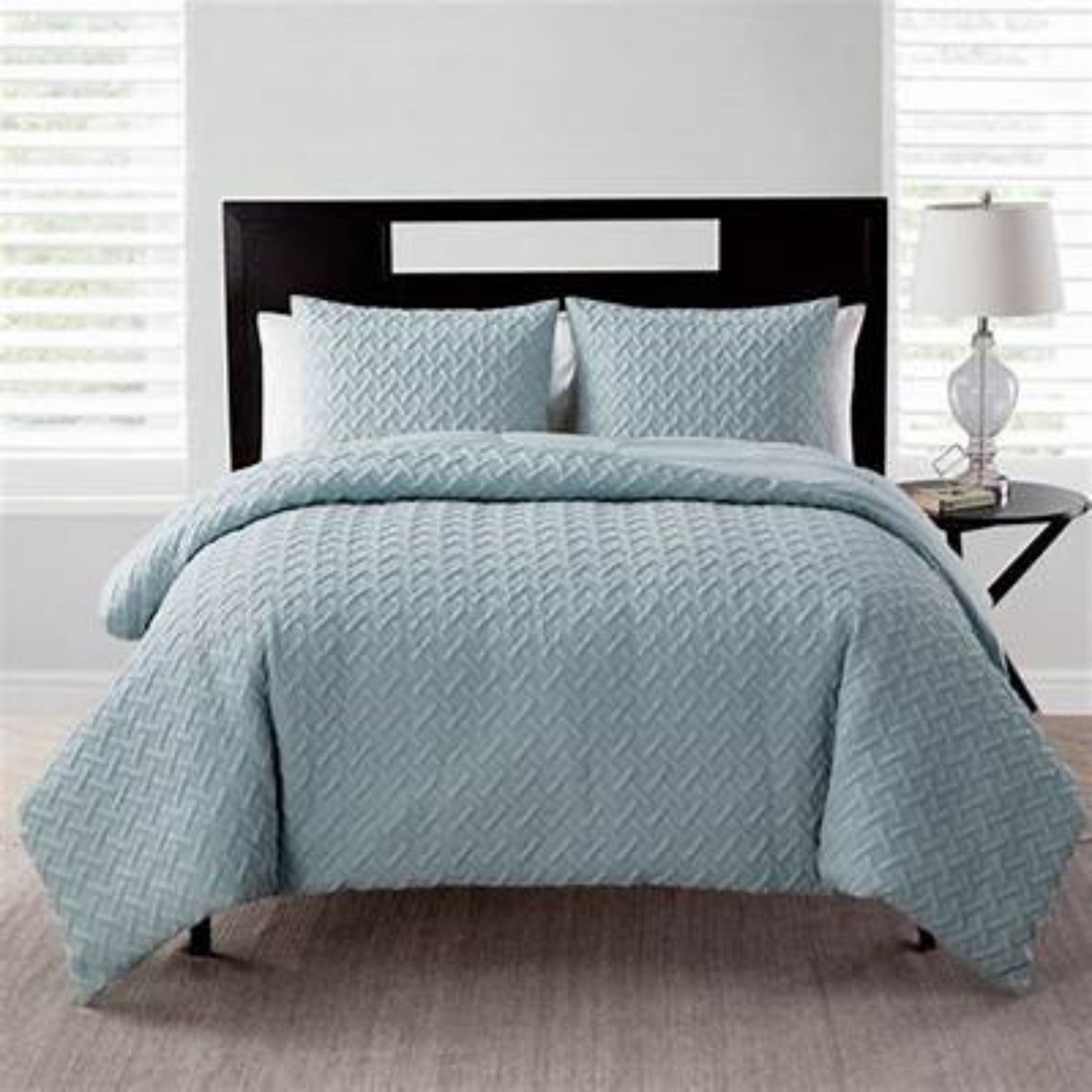 VCNY Home Nina II 3-Piece Blue Geometric Comforter King Set