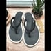 OluKai Pi'oe Flip Flop Slip on Sandals Size 10 Womens