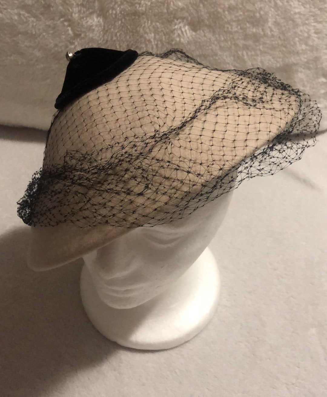 Unique 1950's Vintage Style 100%Wool Beige Hat