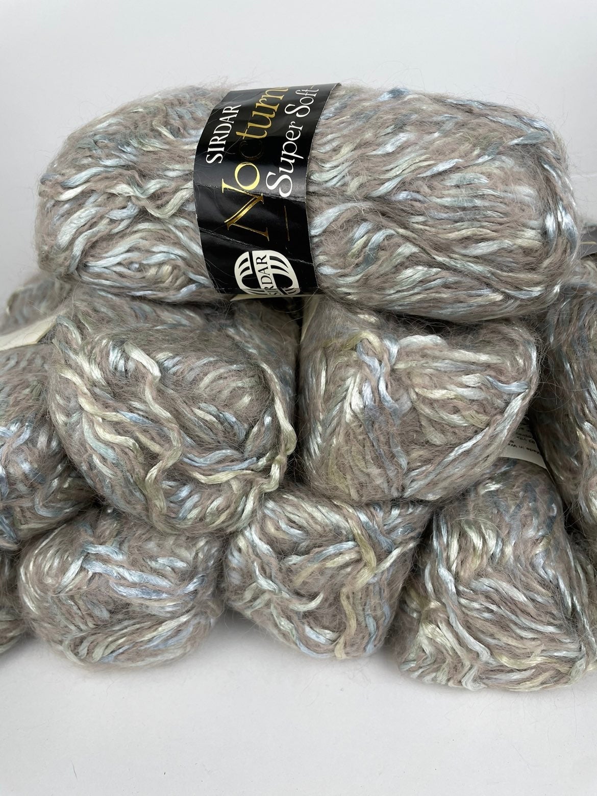 Sirdar yarn lot