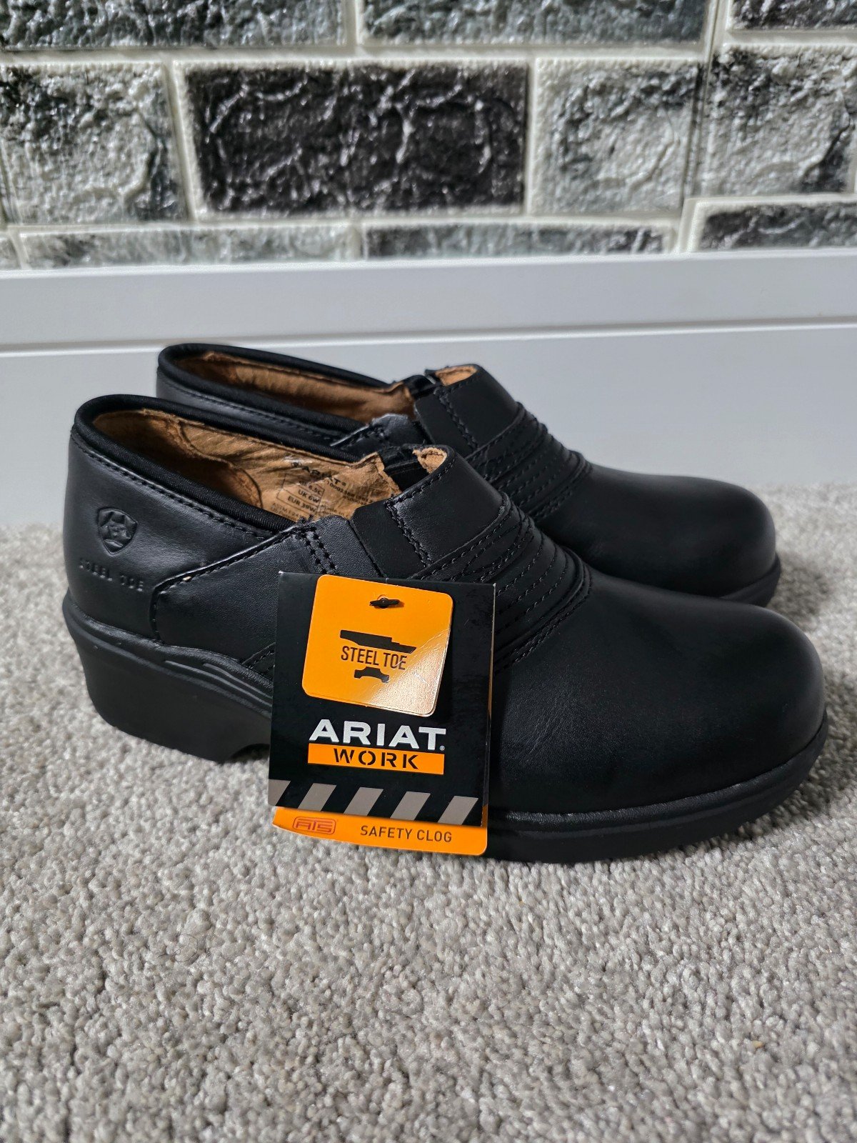 Ariat Women's Black Leather Shoes Size 8.5C