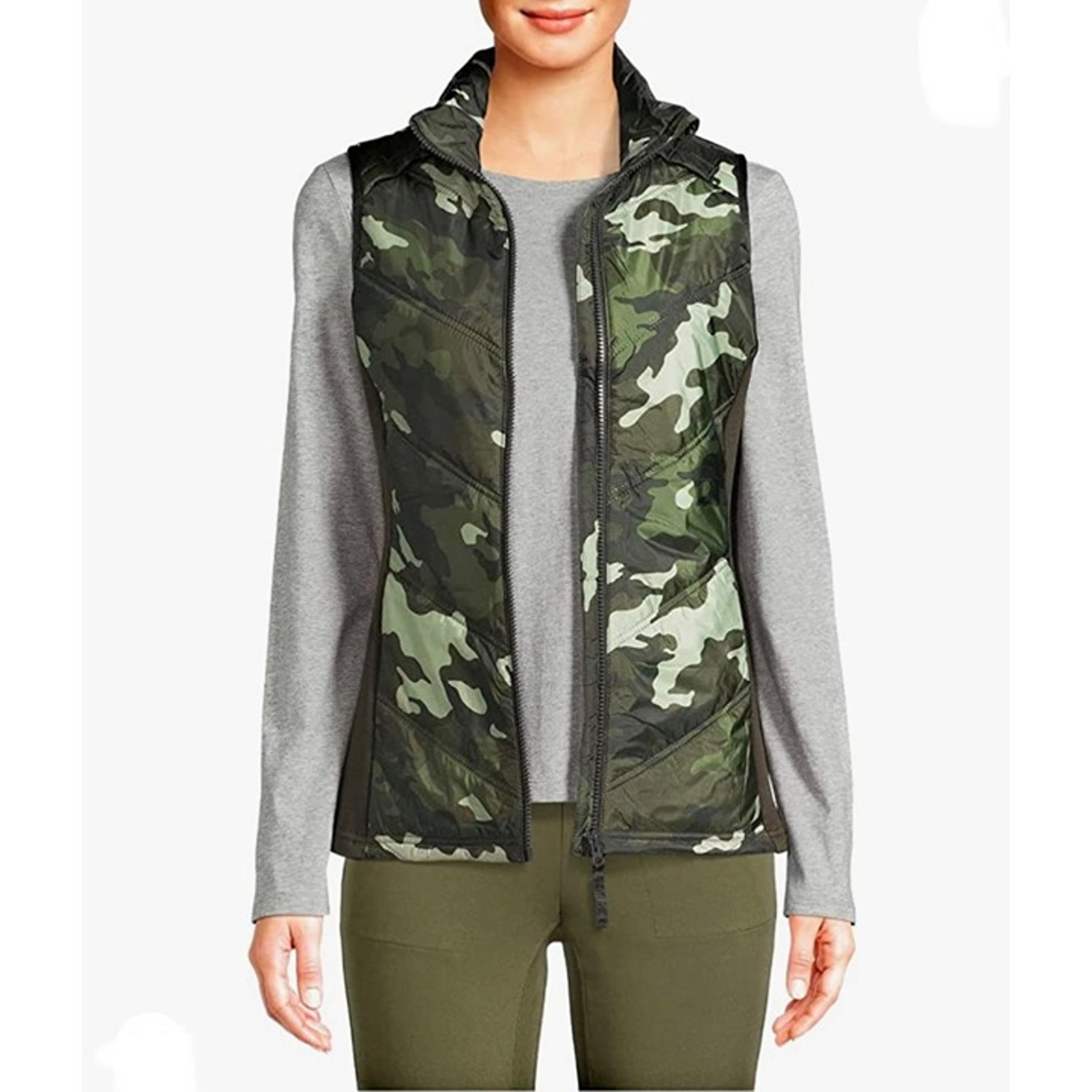 Green Camo Performance Semi-Fitted Quilted Vest with Two in-seam Pockets- Medium