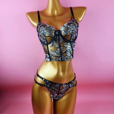 Lingerie set