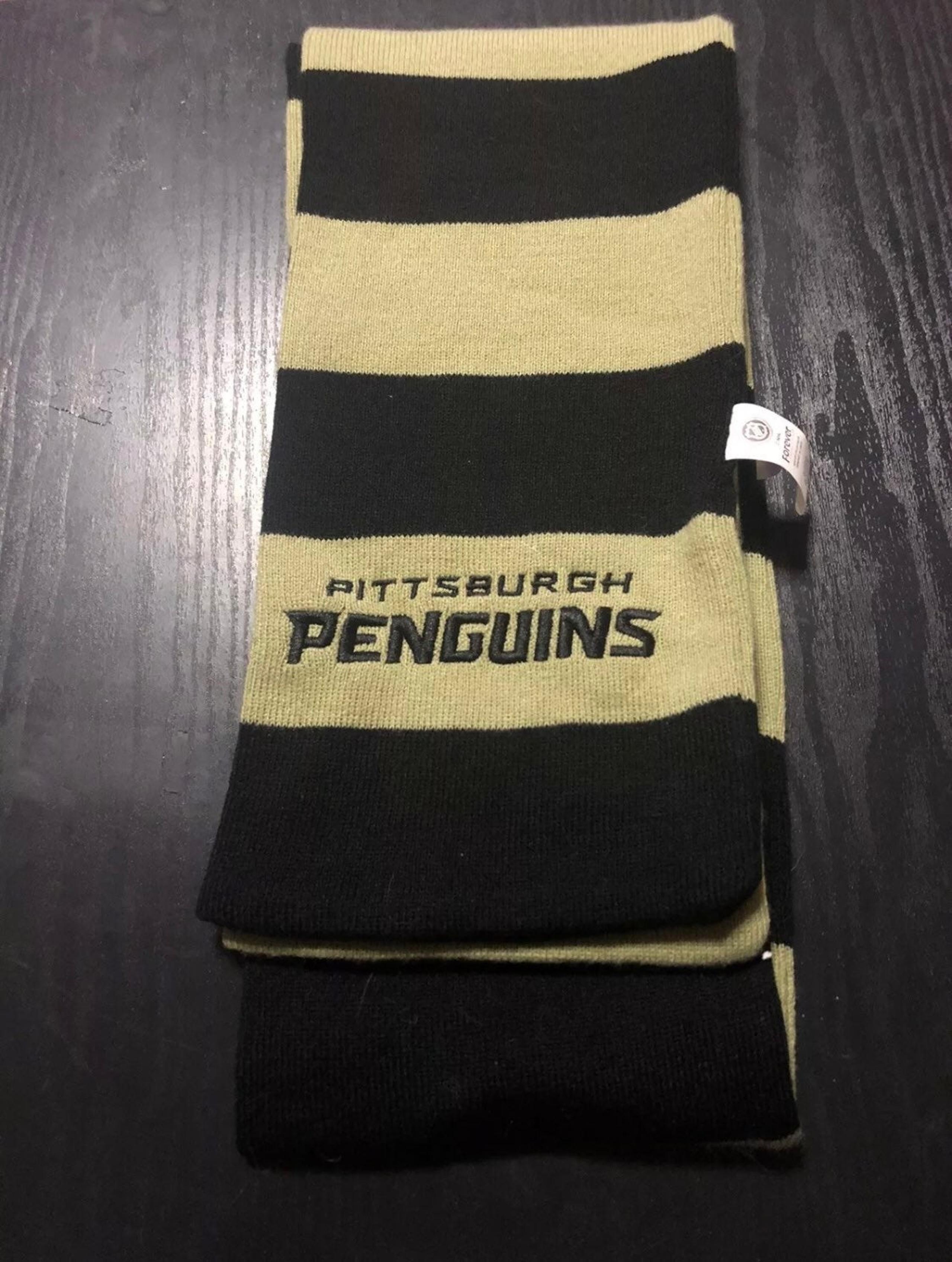 NHL Pittsburg Penguins Winter Scarf