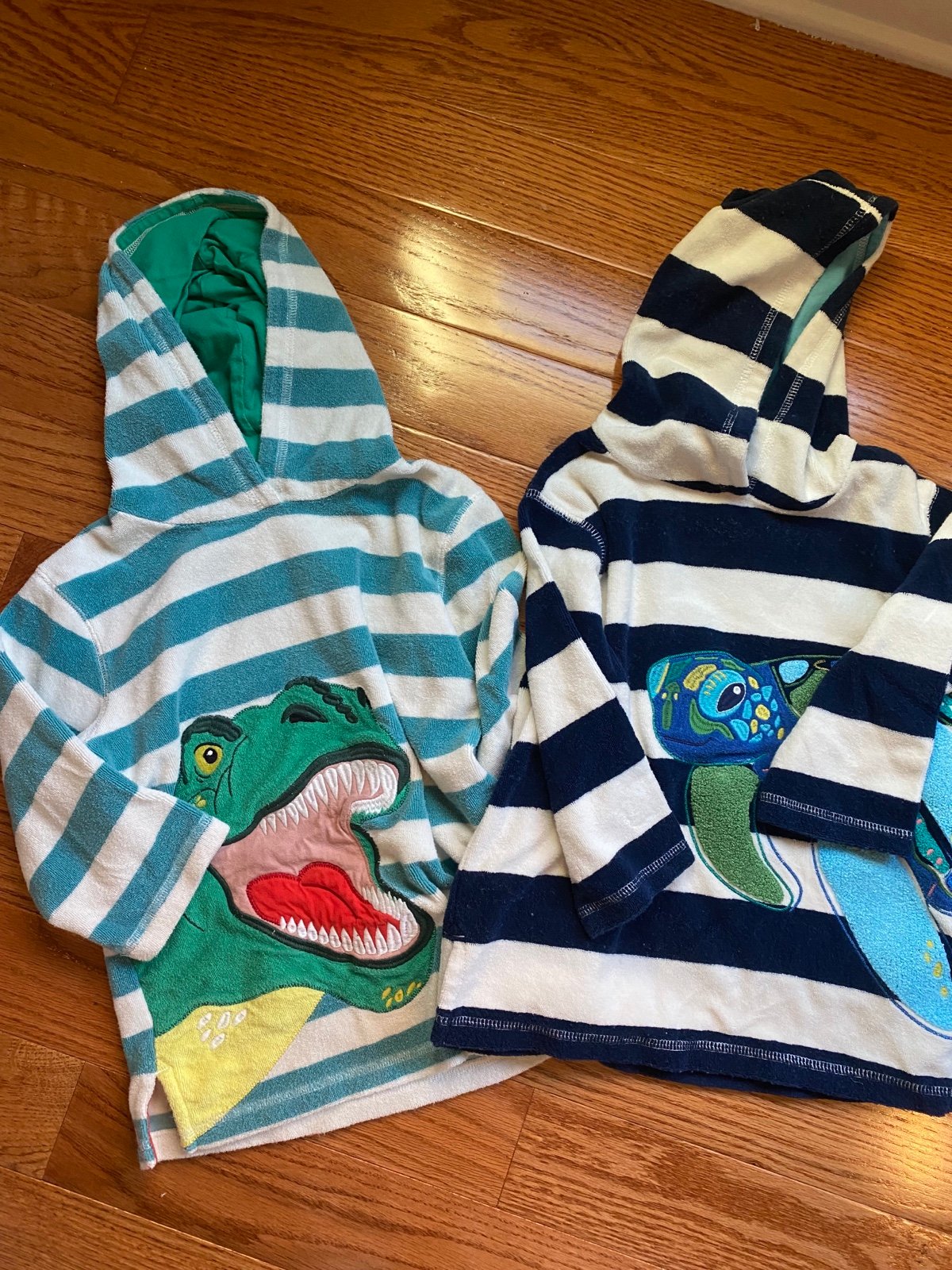 Boden toweling throw ons