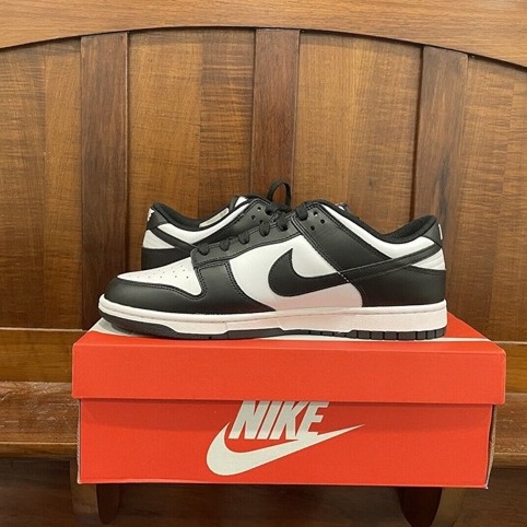 Nike Dunk Low panda 7 mens/8.5 womens