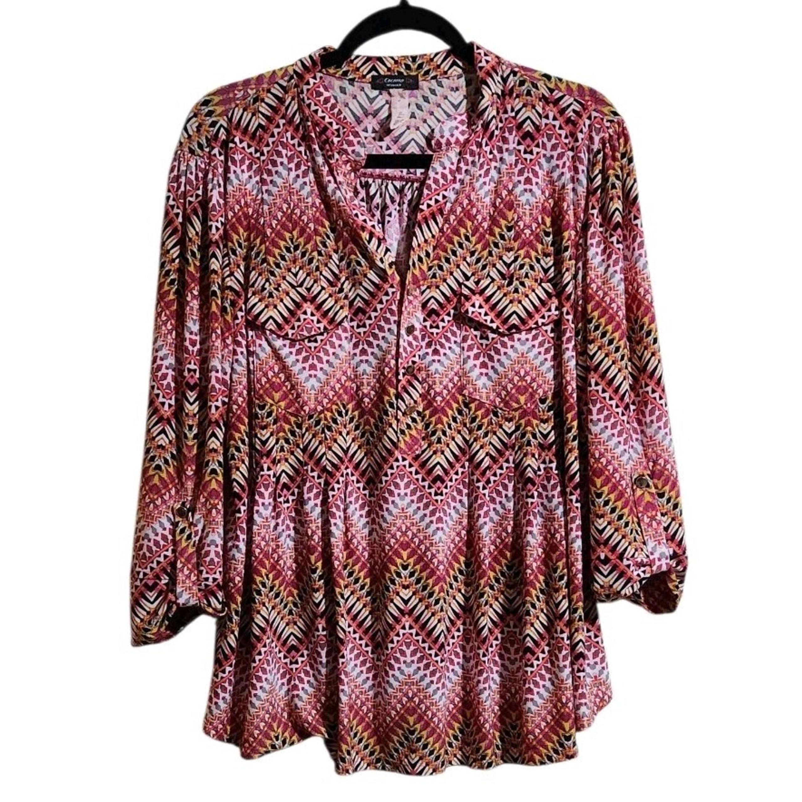 Cocomo Womens Top 1X Blouse Roll-Tab V-Neck Popover Chevron Print Artsy Stretchy