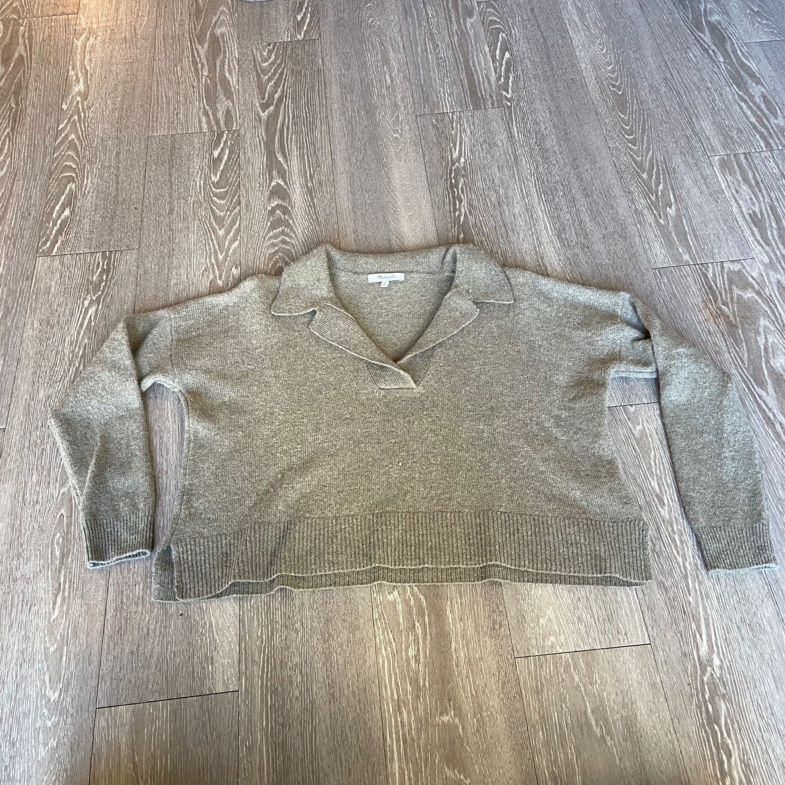 Madewell tan beige collared vneck wool sweater long sleeve knit medium