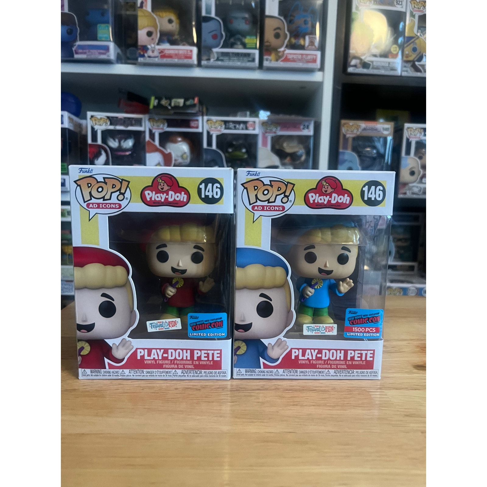 2 LIMITED EDITION OFFICIAL NYCC VAULTED Play-Doh Pete Funko Pops #146 Blue Red