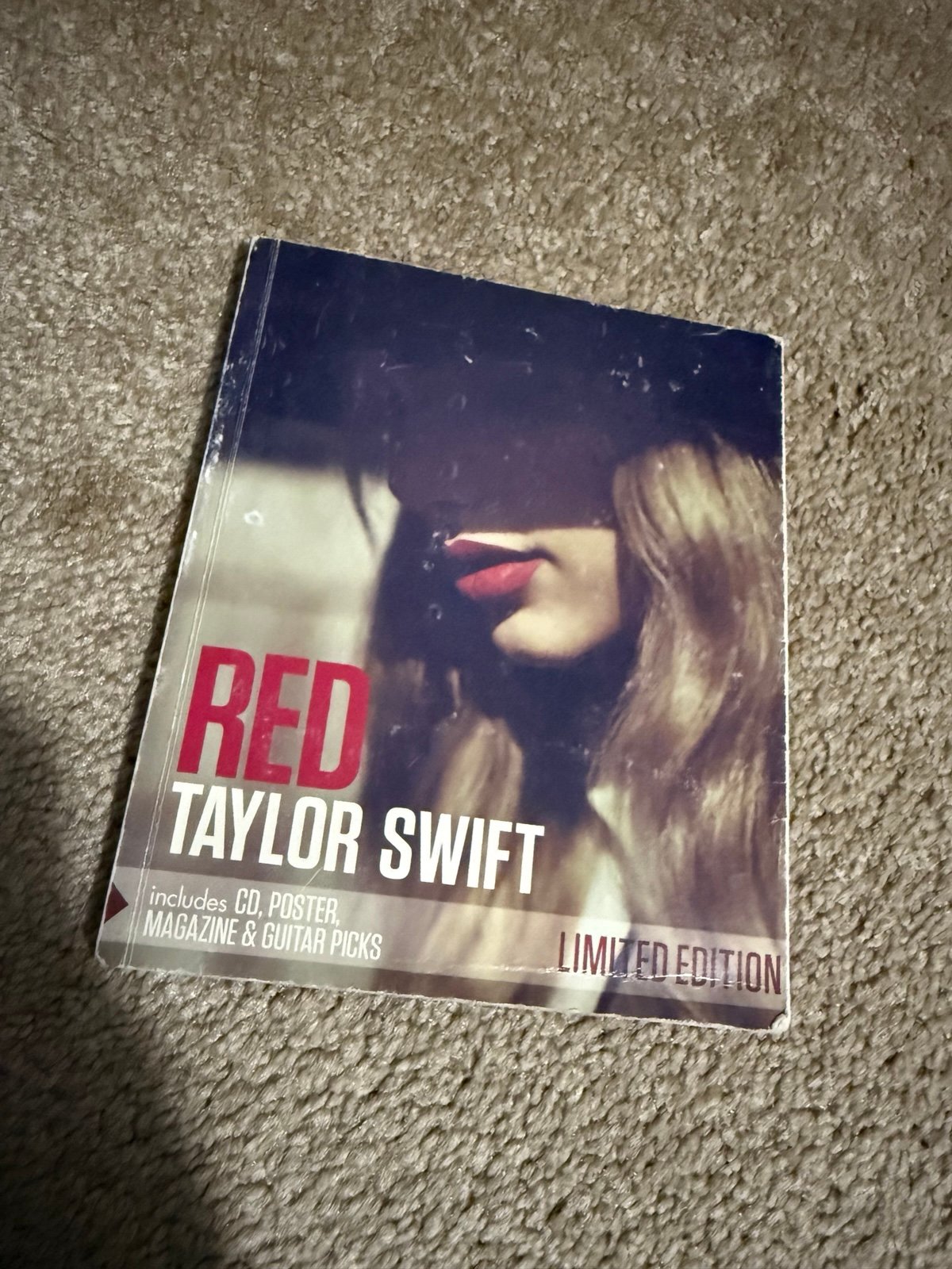 【楽ギフ_包装】 Swift Taylor Red CD zinepack edition limited 洋楽