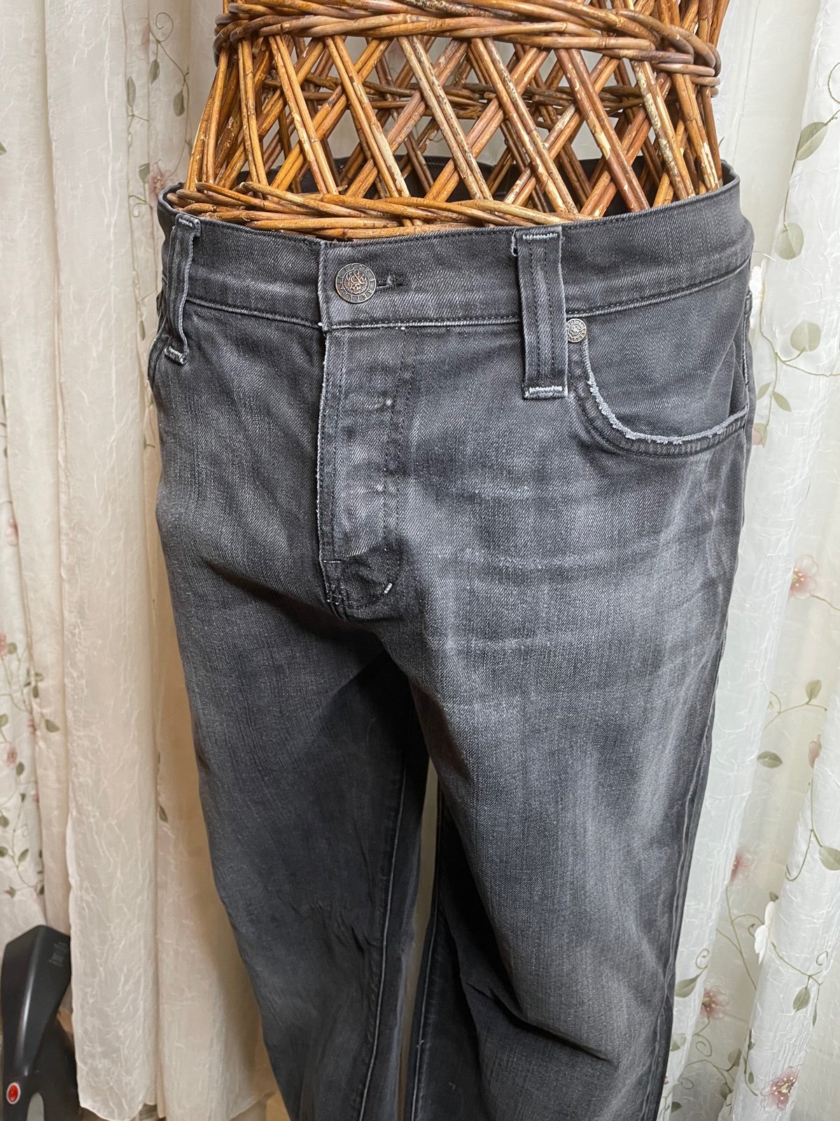 Rock and Republic Jeans