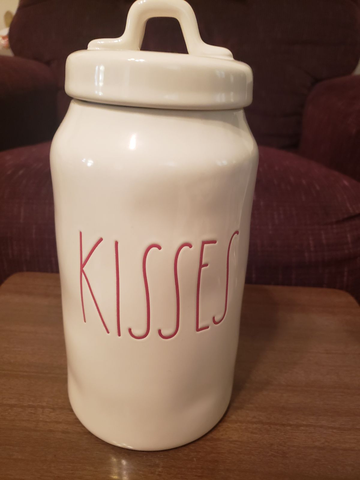 Rae Dunn Kisses Canister