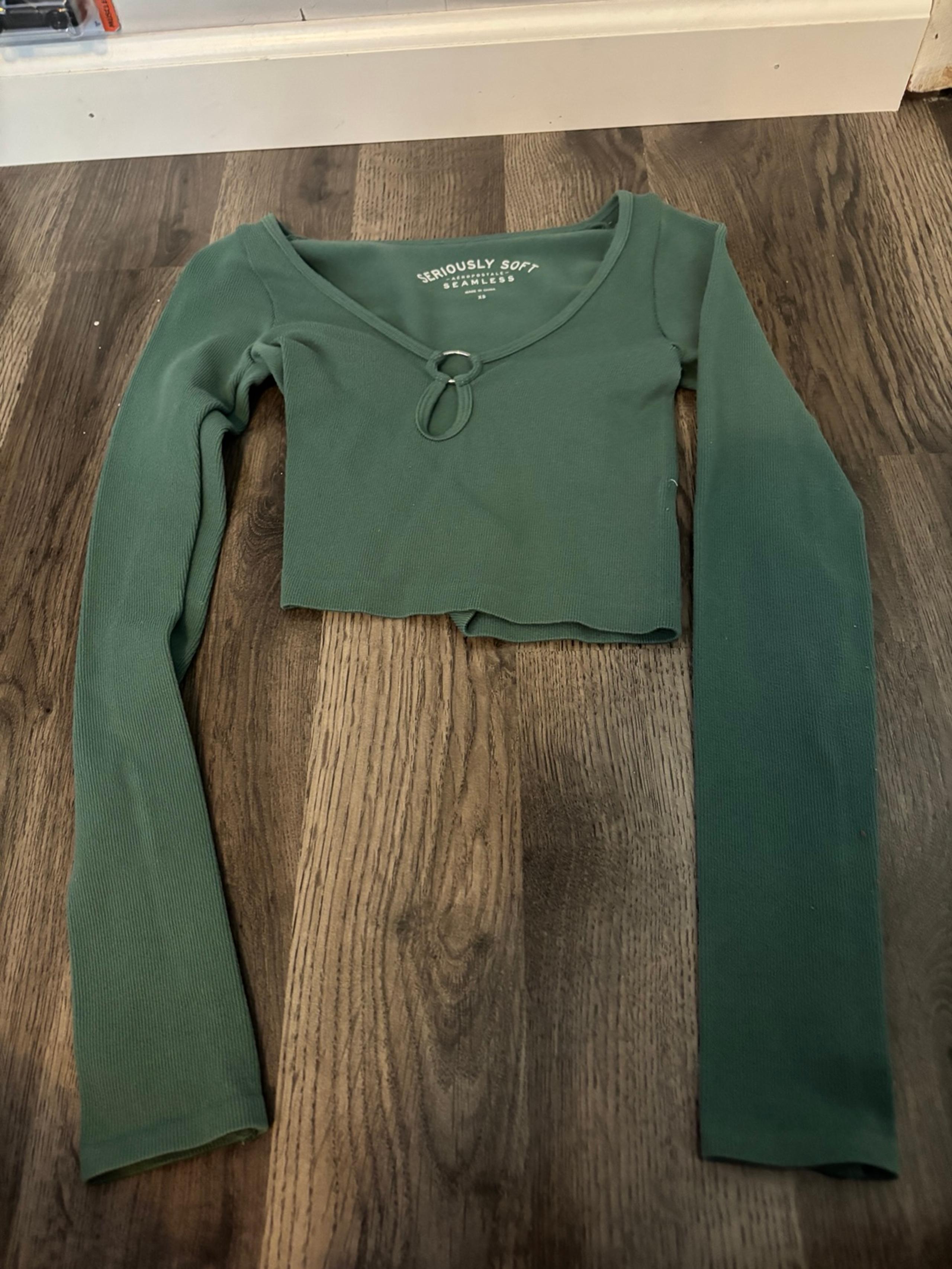 Women’s Long Sleeve Aeropostale
