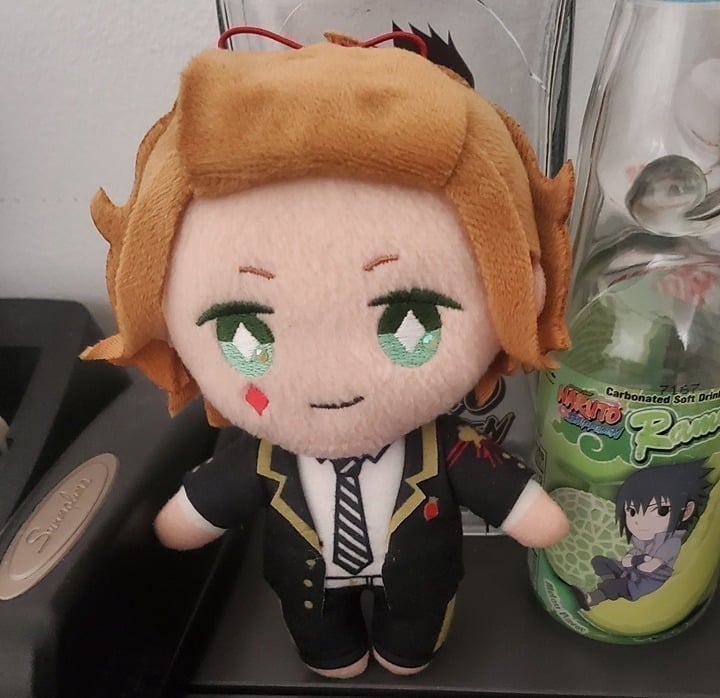 Disney Twisted Wonderland Cater Diamond Extra Plush Heartslabyul Dorm Uniform