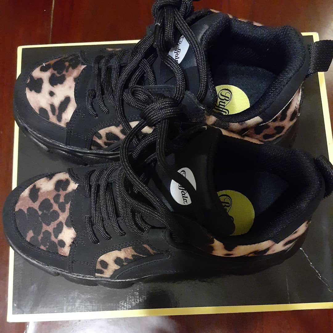 Buffalo Womens Size 8 Printed