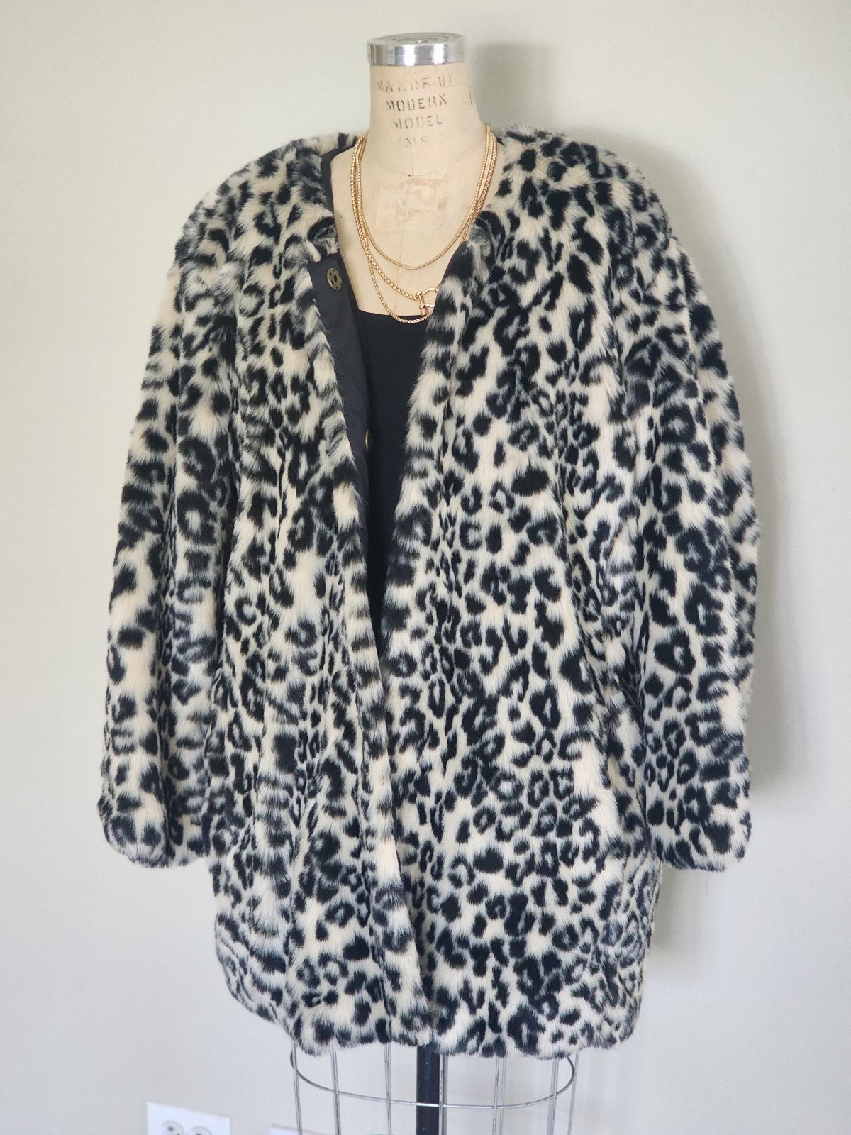 Animal print chunky faux fur coat