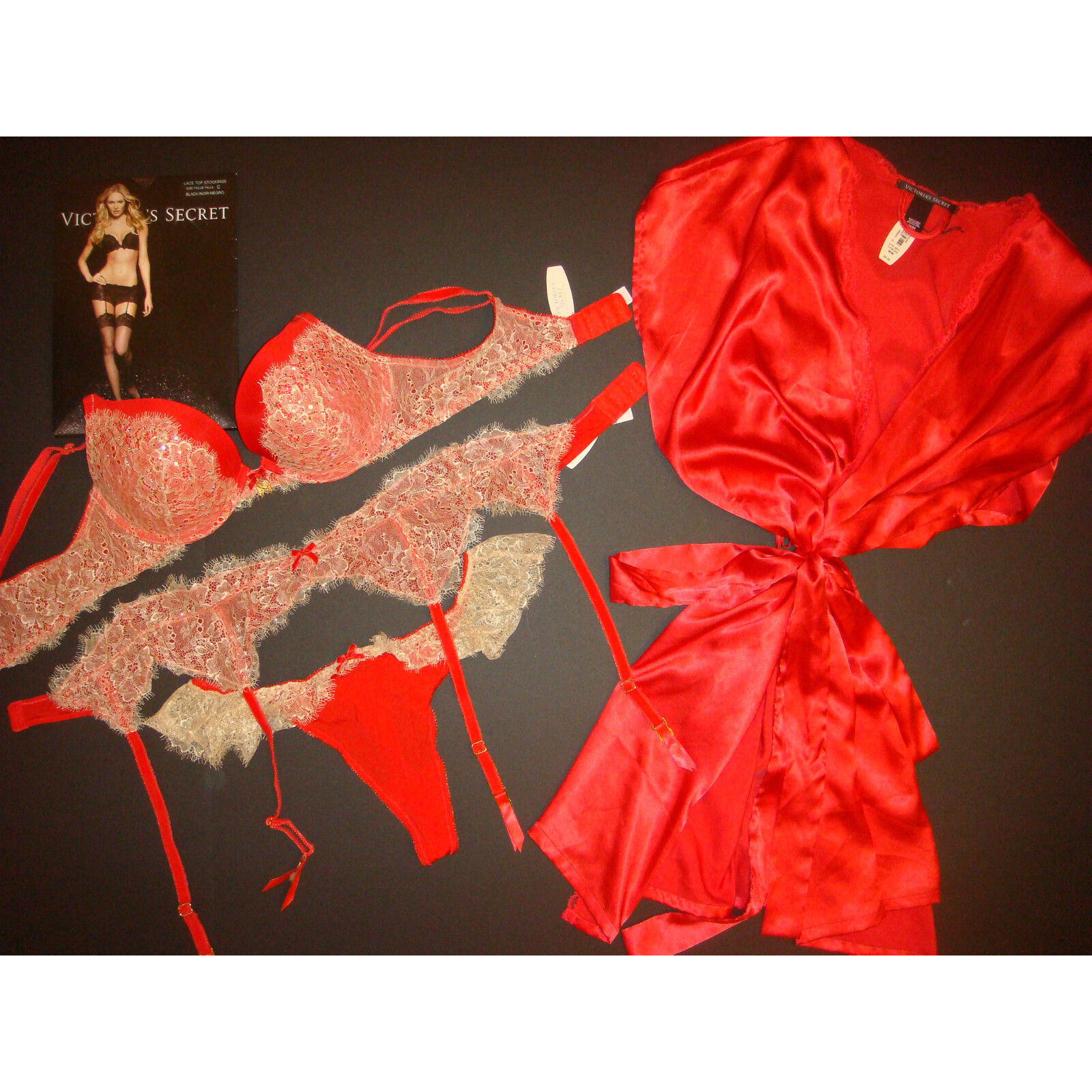 Victoria's Secret 36B BRA SET+garter+ROBE RED GOLD chantilly lace FASHION SHOW