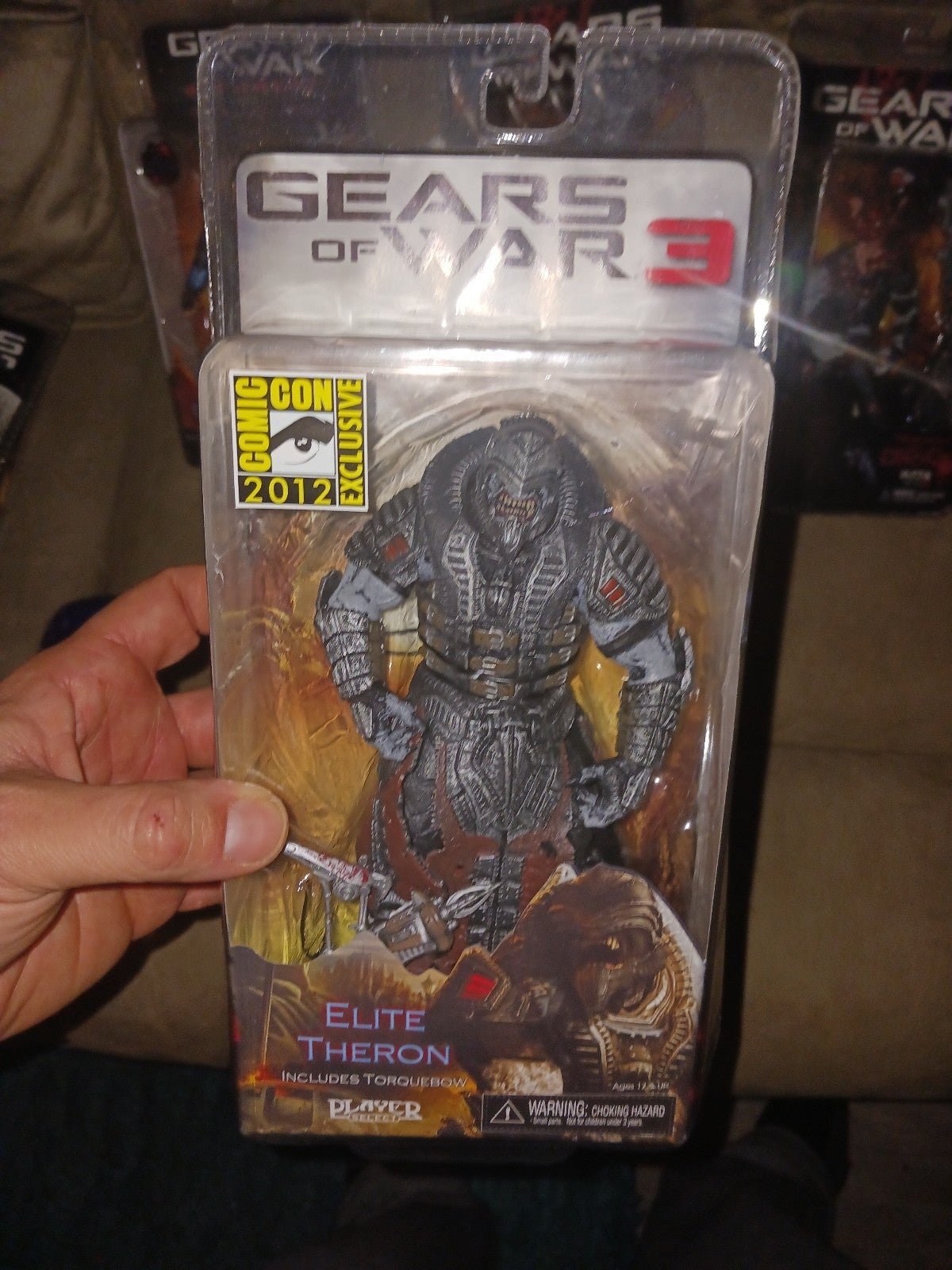 Authentic shops Neca Gears of War 3 SDCC EXCLUSIVE ELITE THERON & SAVAGE THERON Set (2