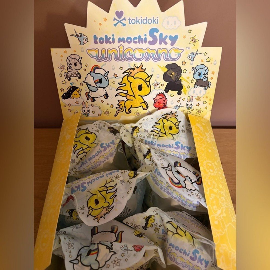 tokidoki Toki Mochi Sky Unicorno *Case of 6*