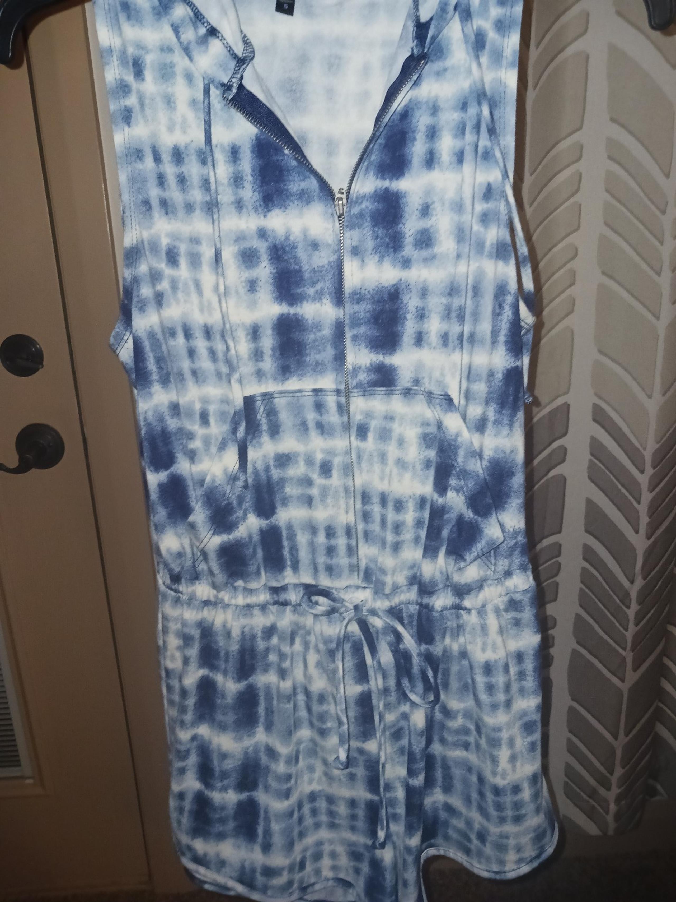 NWOT shibori tank romper with hood. Elastic waist,zip front with kangaroo pocket