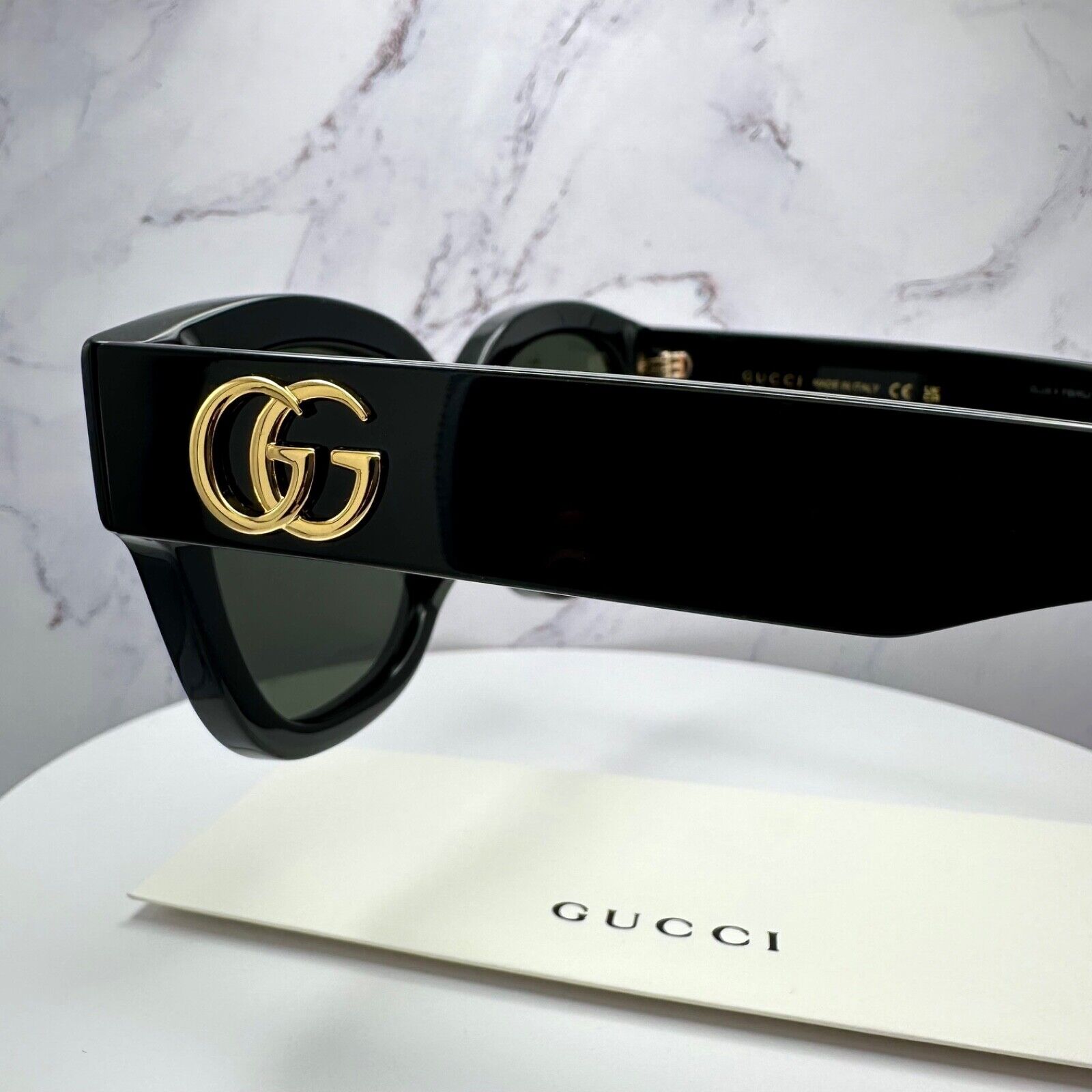 New GUCCI Sunglasses - detail