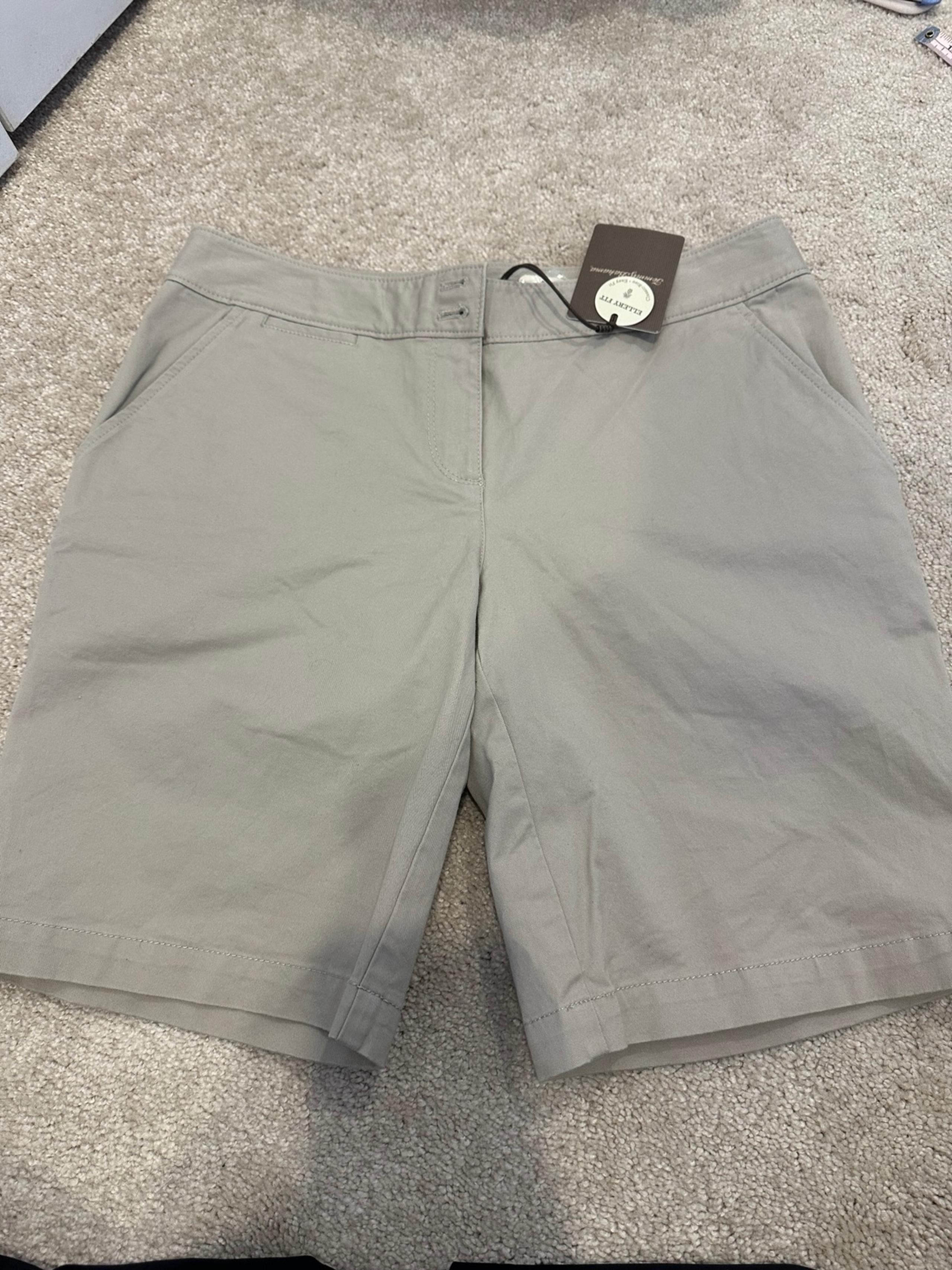 Tommy Bahama Sail Away Twill 9-inch Bermuda Shorts size 4 NWT