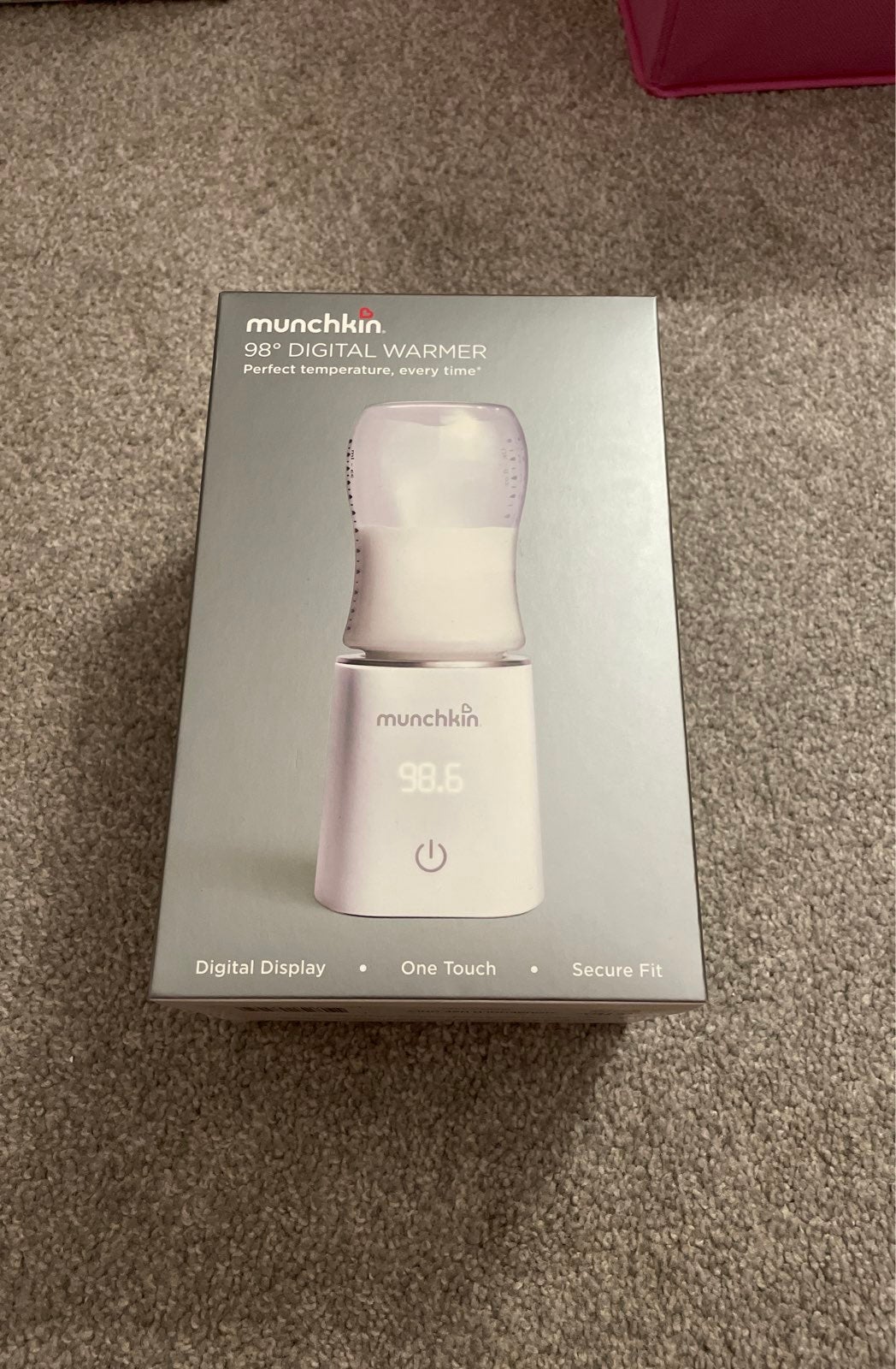 Munchkin® 98⁰ Digital Bottle Warmer in White