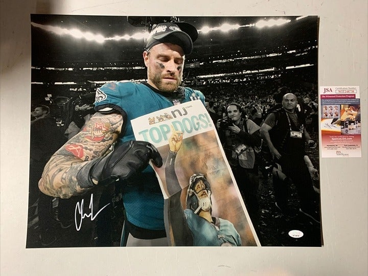 Chris Long Autograph Signed Philadelphia Eagles SBLII Spotlight 16x20 Photo JSA