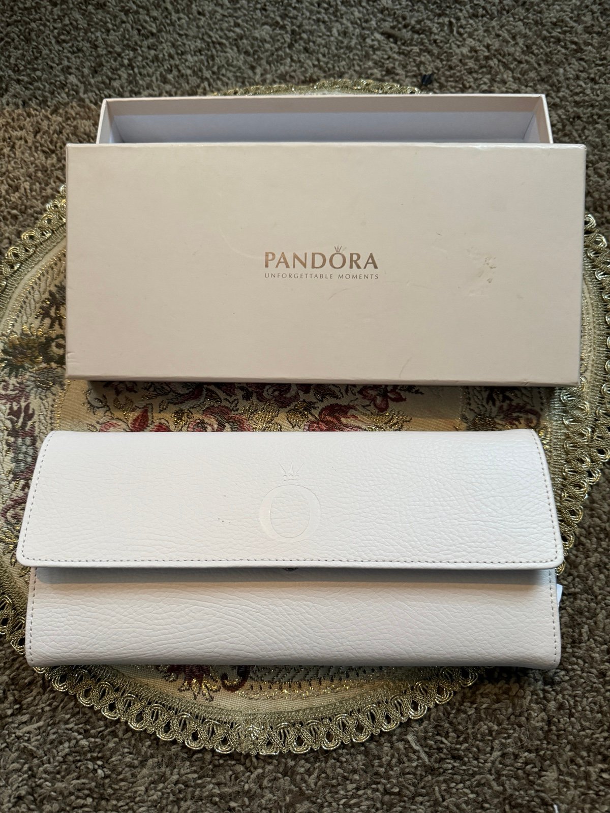 Pandora Travel Jewelry Roll