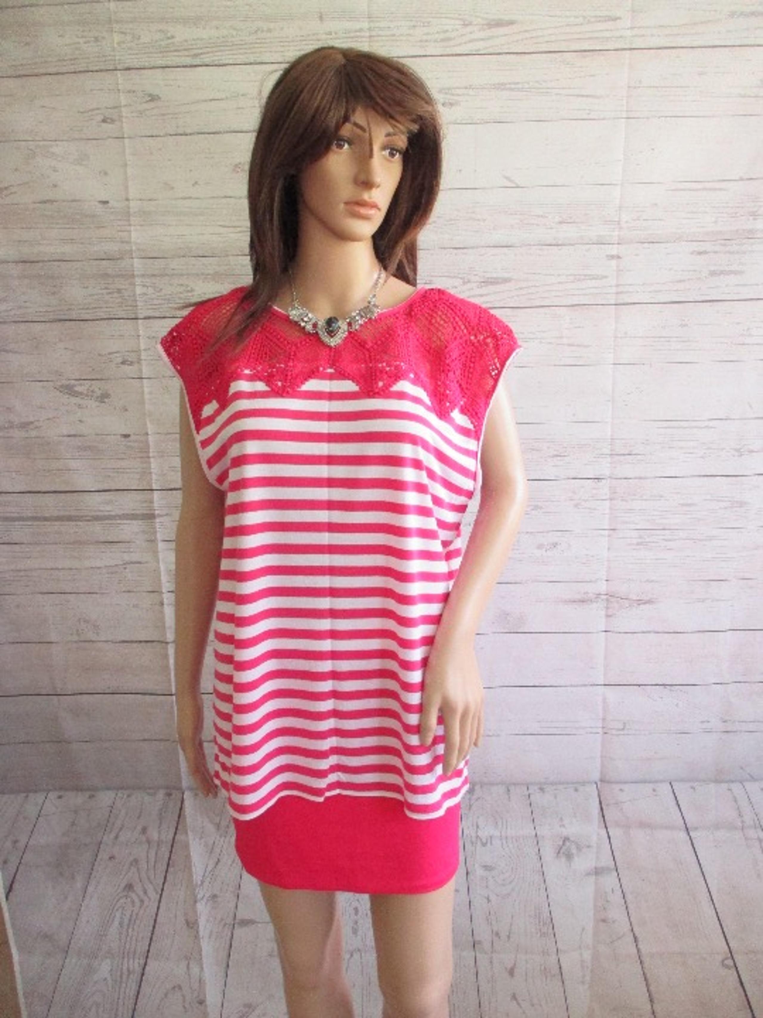 NWT - JOSEPH A. knit top - sz L - $58.00