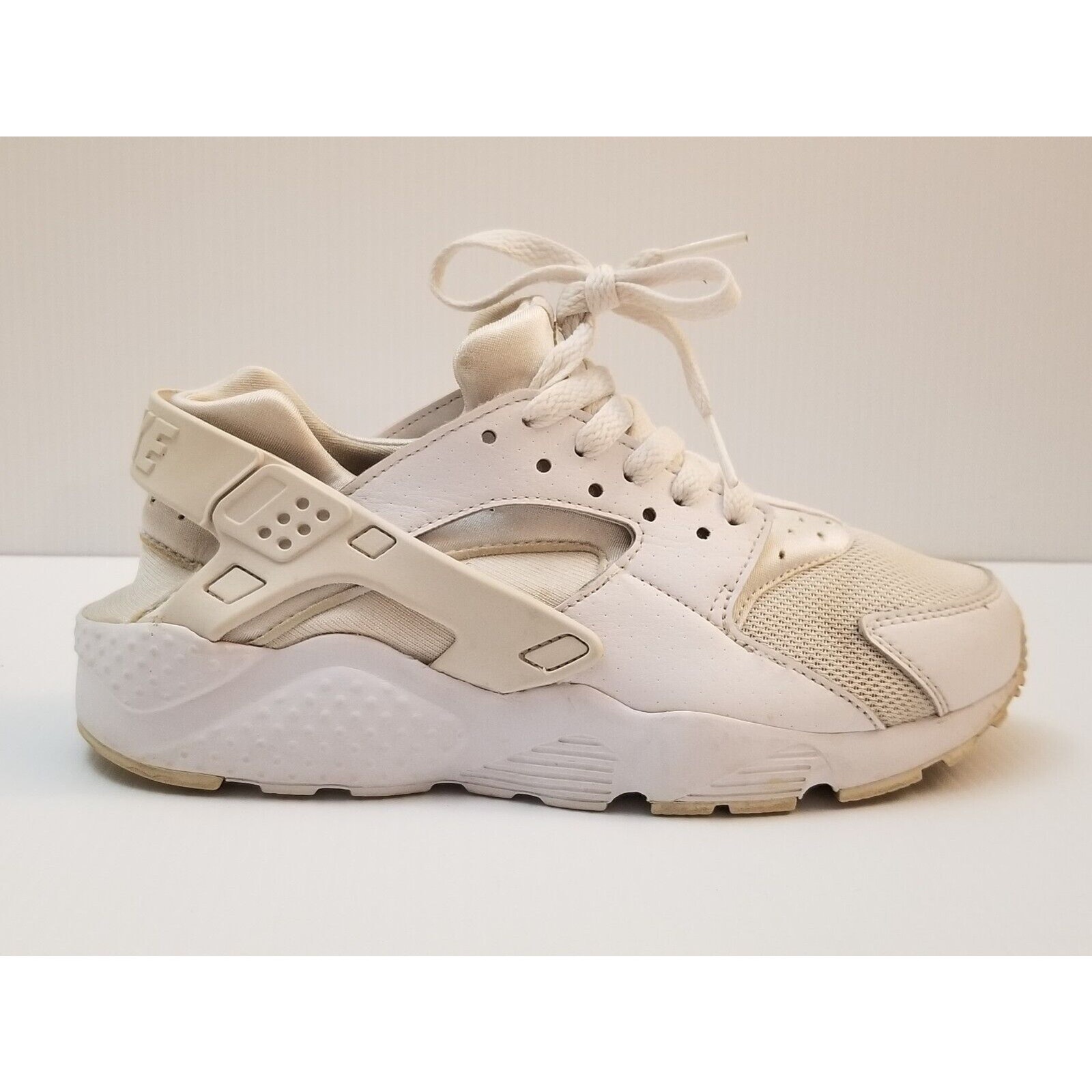 Nike Boys Huarache Run 654275-110 White Running Shoes Sneakers Sz 5.5Y Womens 7
