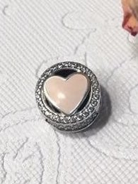 Pandora ❤️ Charm