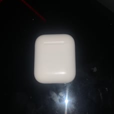 Apple AirPods 2nd Generation