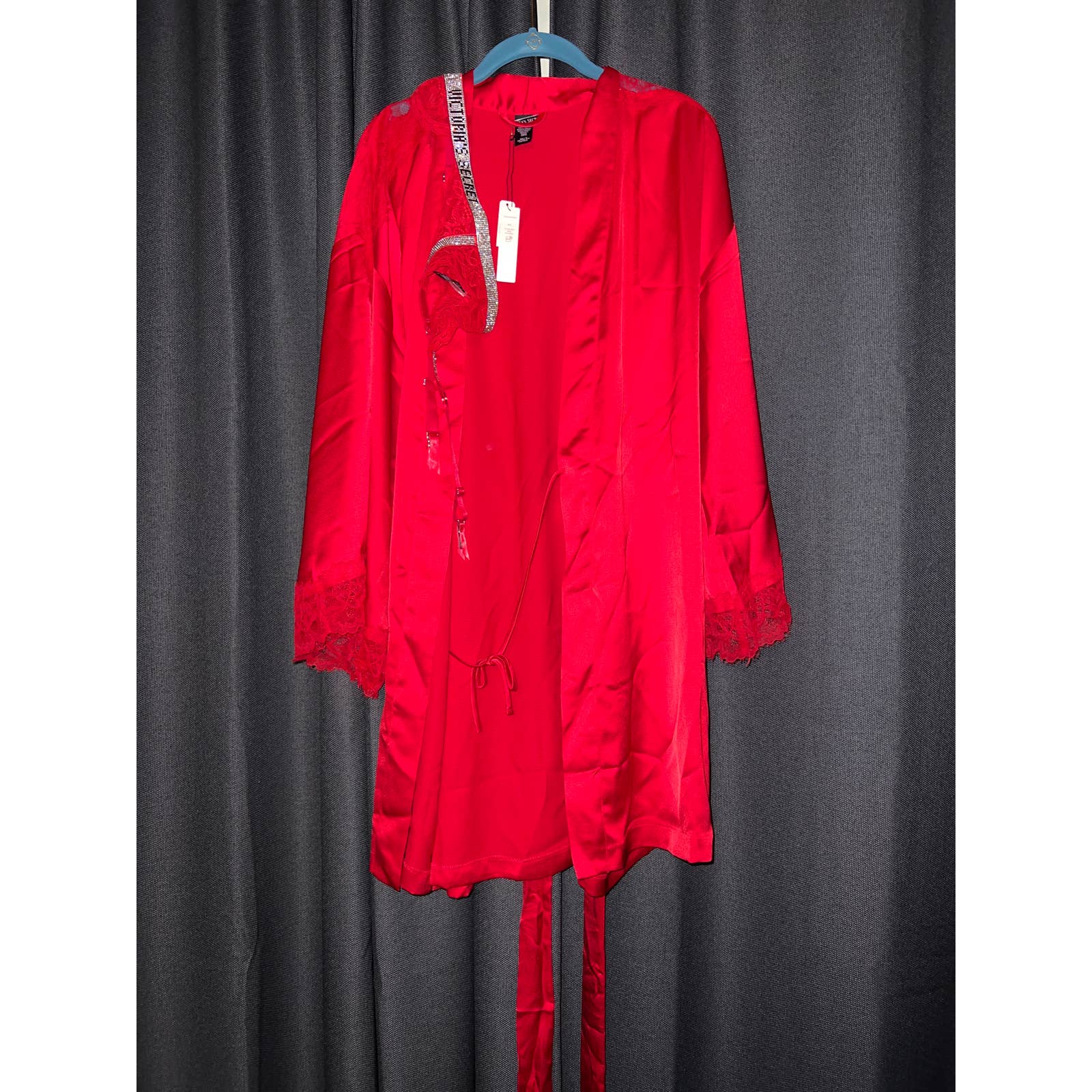 Victoria’s Secret Robe & Garter Set NWT Medium/Large