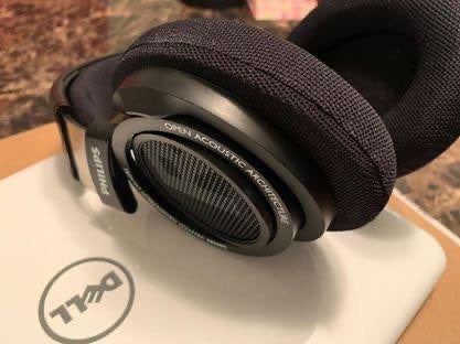 MEDIA BUNDLE | New Laptop & Headphones