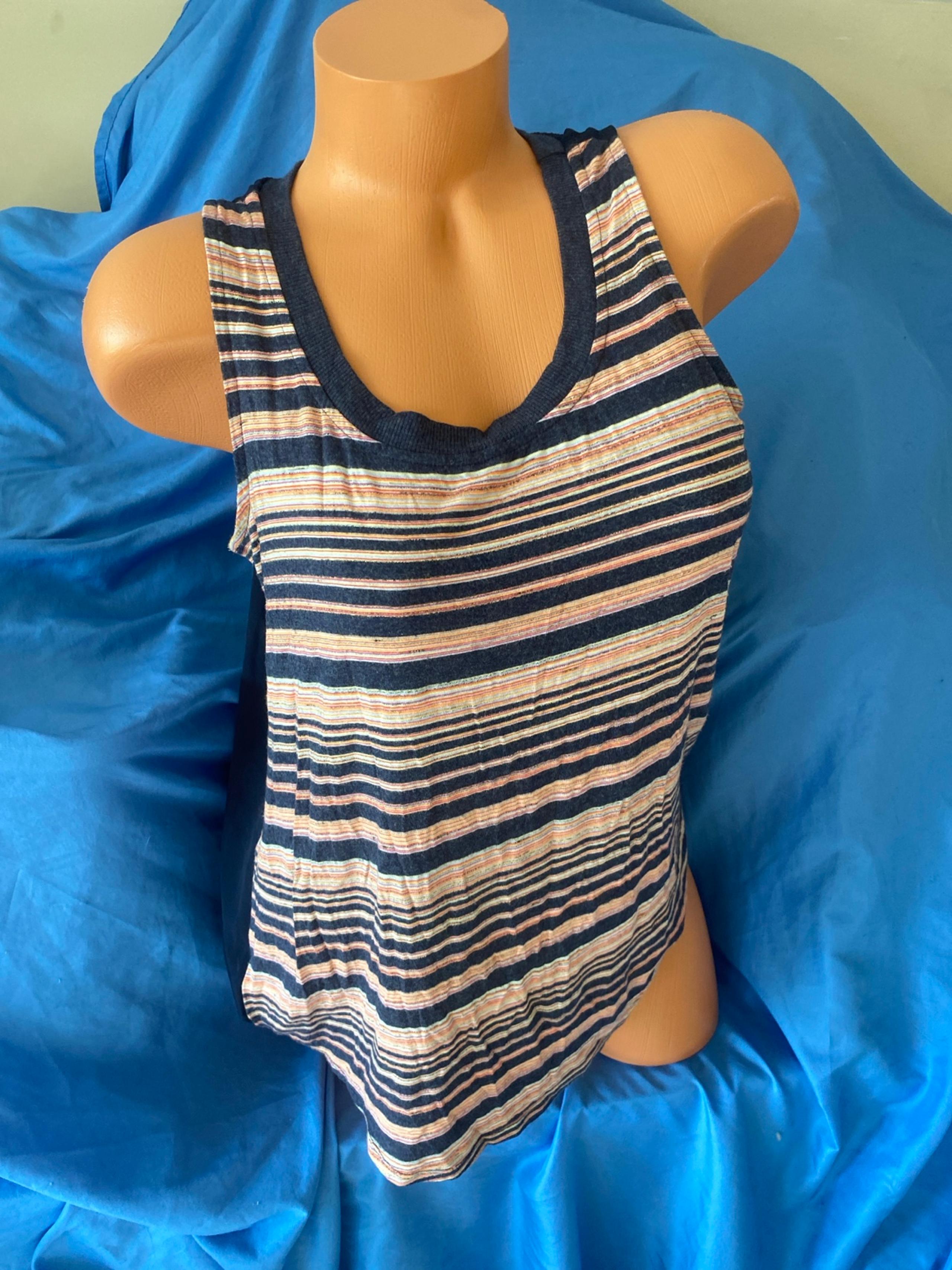 Women’s sleeveless blouse, Harlow and Graham M