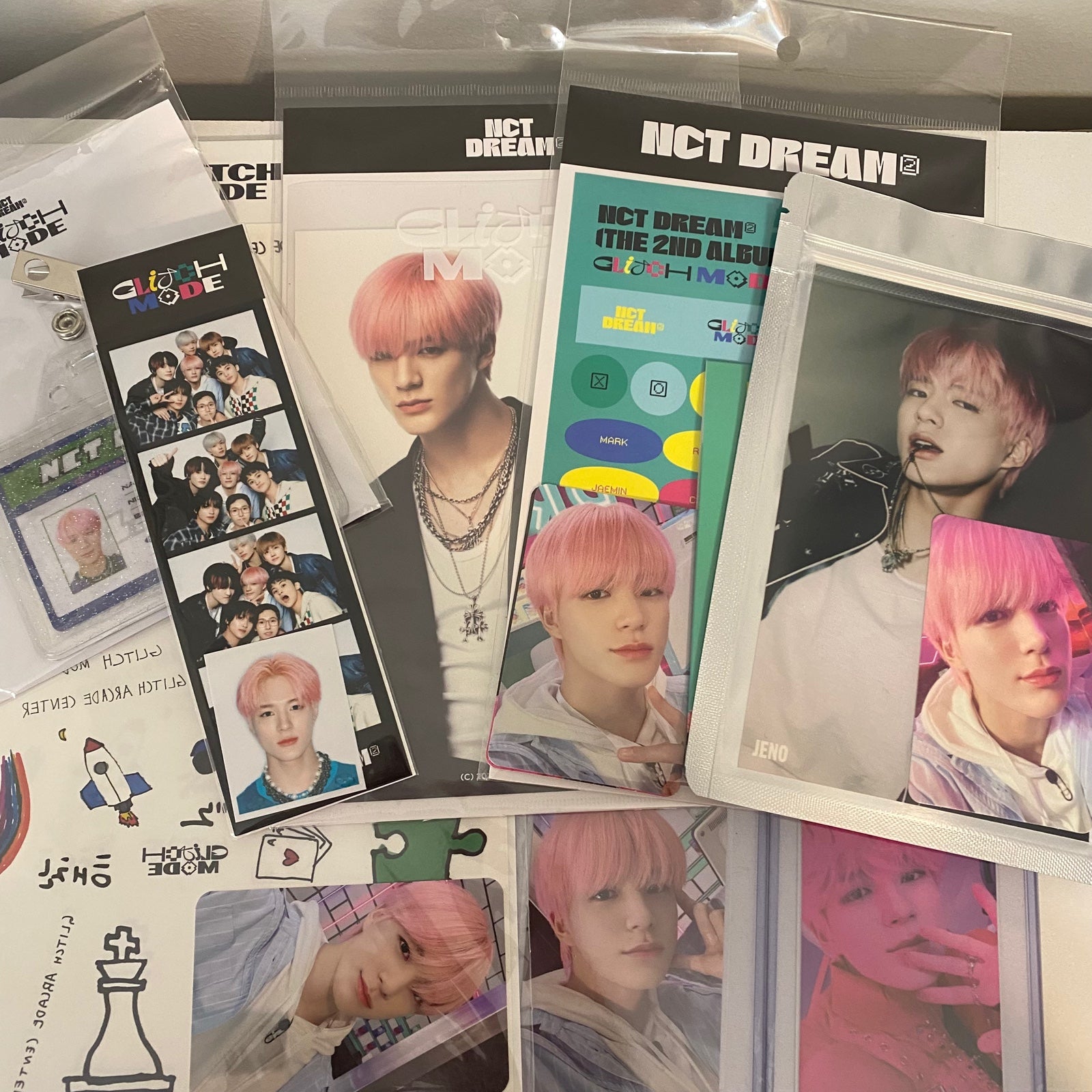 nct dream jeno glitch mode popup r2 merch