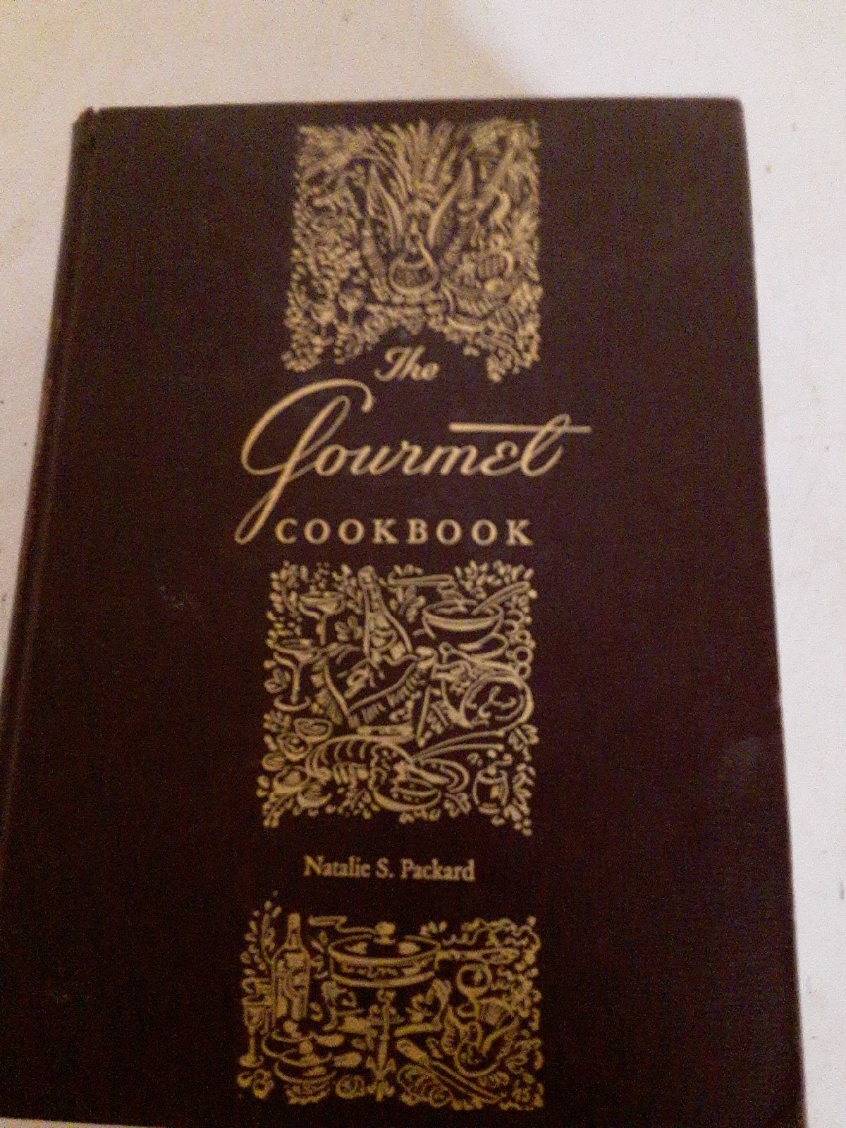 Vintage 1957 Gourmet Cookbooks..vol 1 an