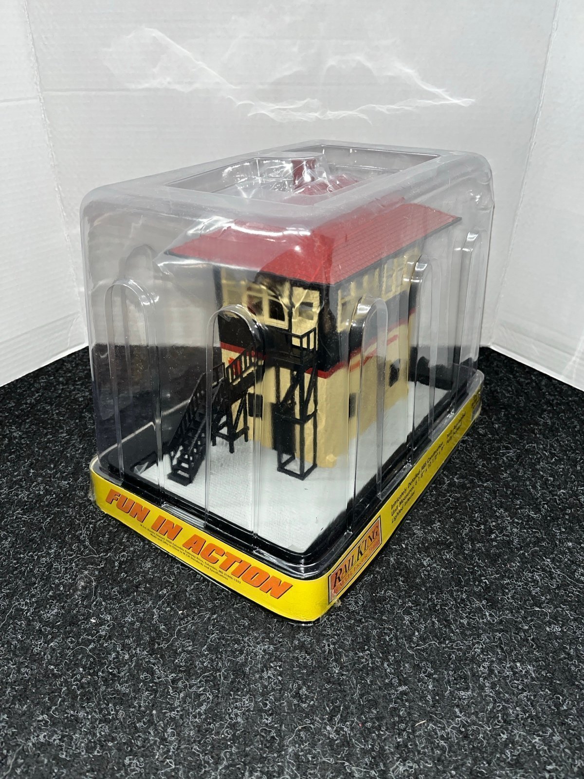 MTH RailKing 30-90429 O Scale Strausburg Switch Tower