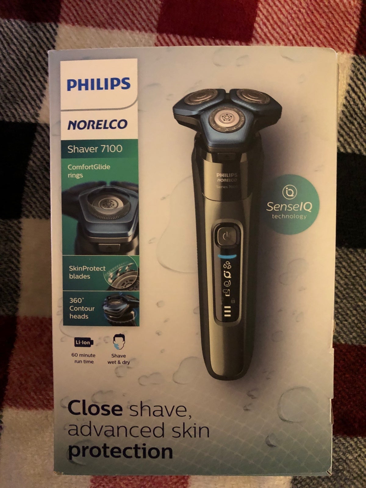Philips Norelco Shaver