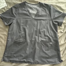 FIGS Scrub set in Charcoal