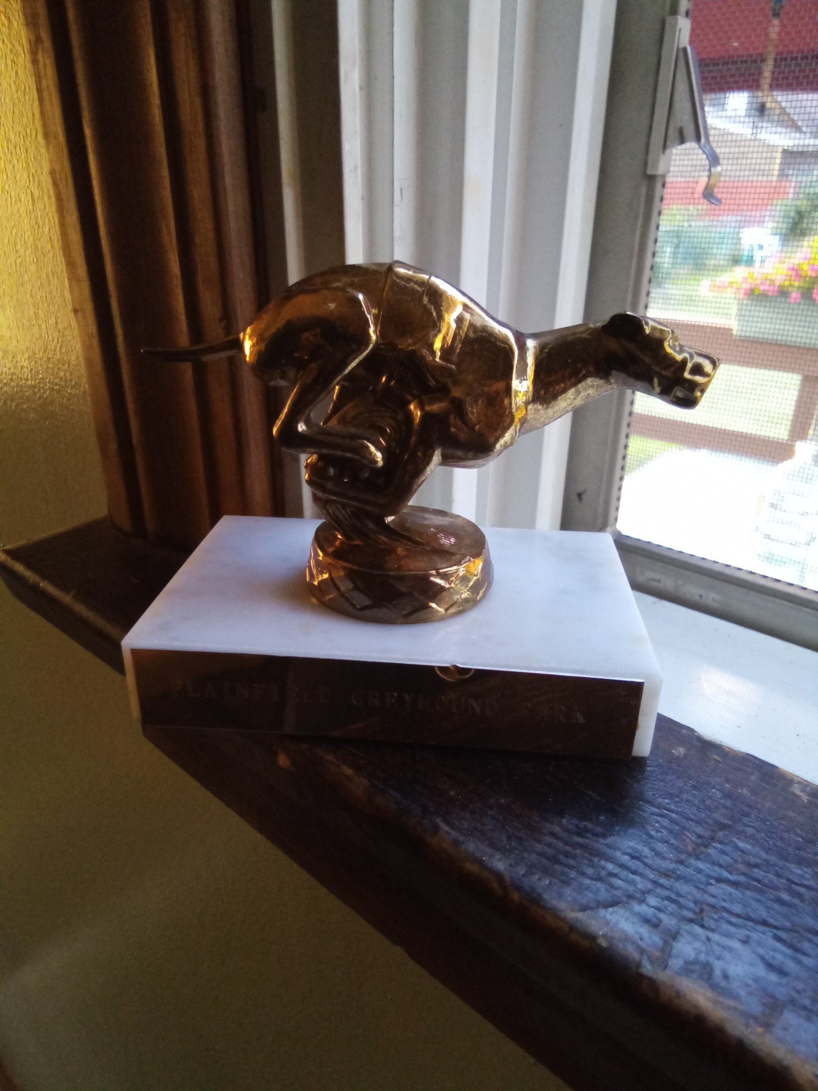 ANTIQUE BRASS PLAINFIELD PARK GREYHOUND DOG TROPHY 1 1/2 LBS