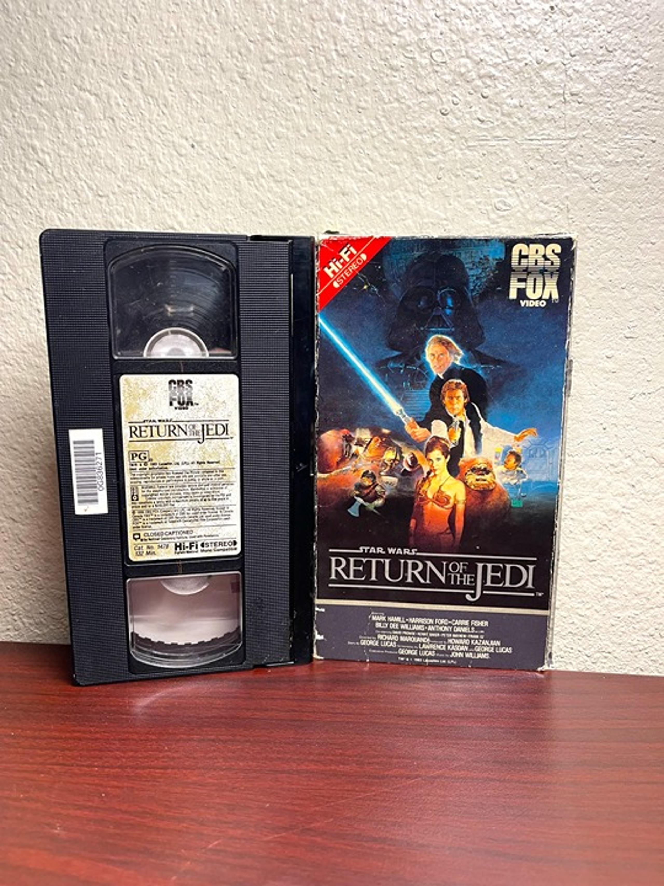Star Wars Return Of The Jedi 1986 VHS Movie Tape CBS Fox Video Hi-Fi Red Label