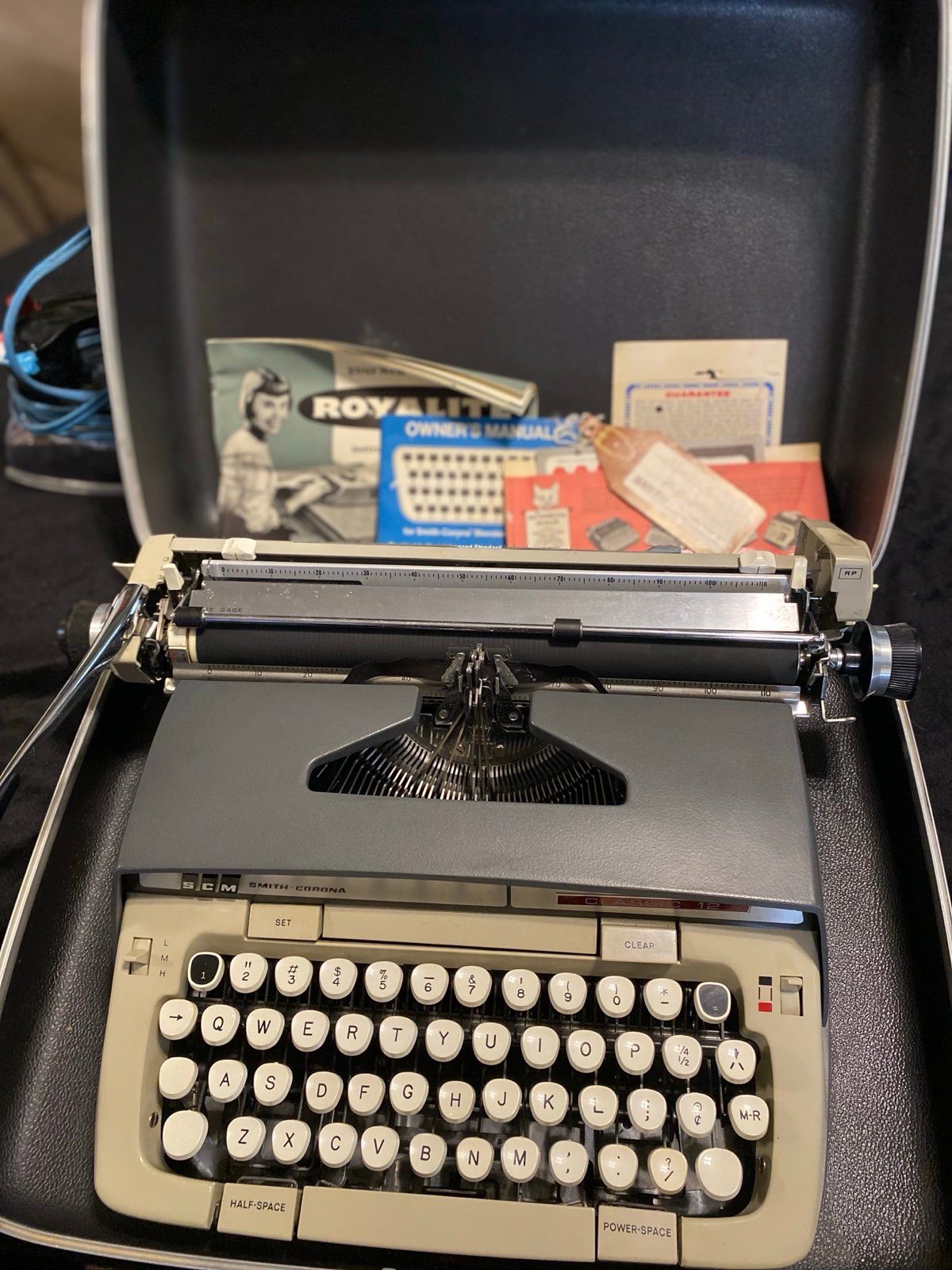 1960s Smith-Corona Classic 12 Portable Manual Typewriter w/Hard Case and Key