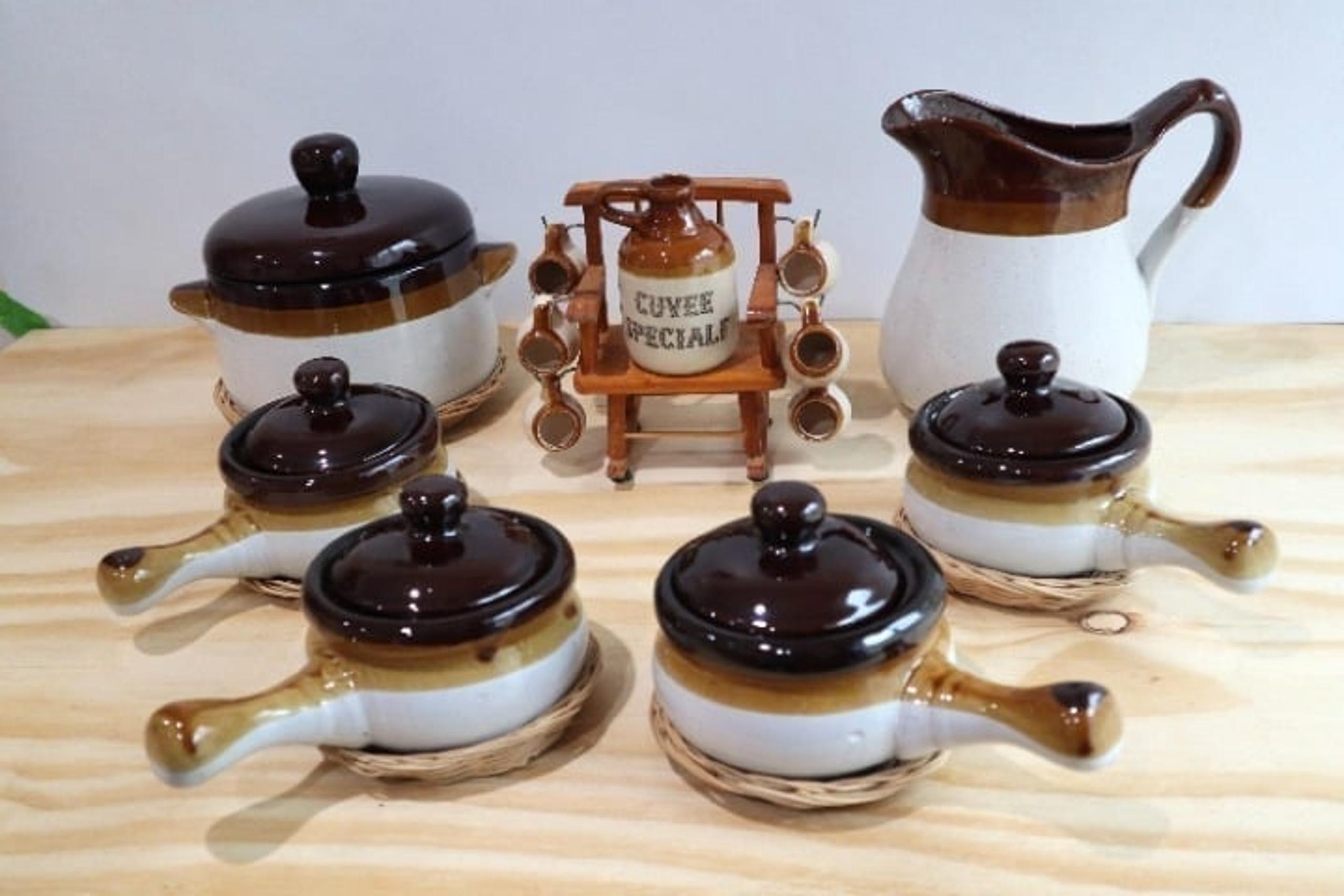 French Onion Stoneware Ceramic Set of 7 pieces.