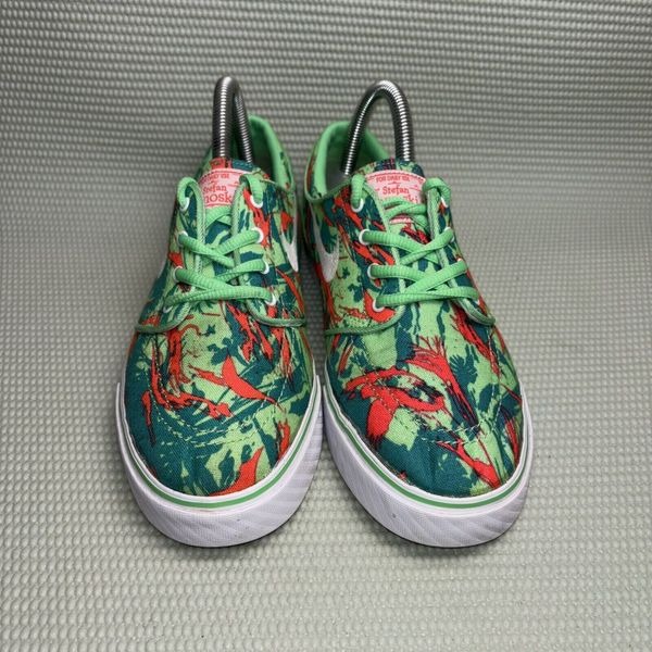 Nike Stefan Janoski Skate Sneakers Size 6Y 657946-316 Green Lizard Camo - detail
