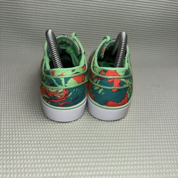 Nike Stefan Janoski Skate Sneakers Size 6Y 657946-316 Green Lizard Camo - detail
